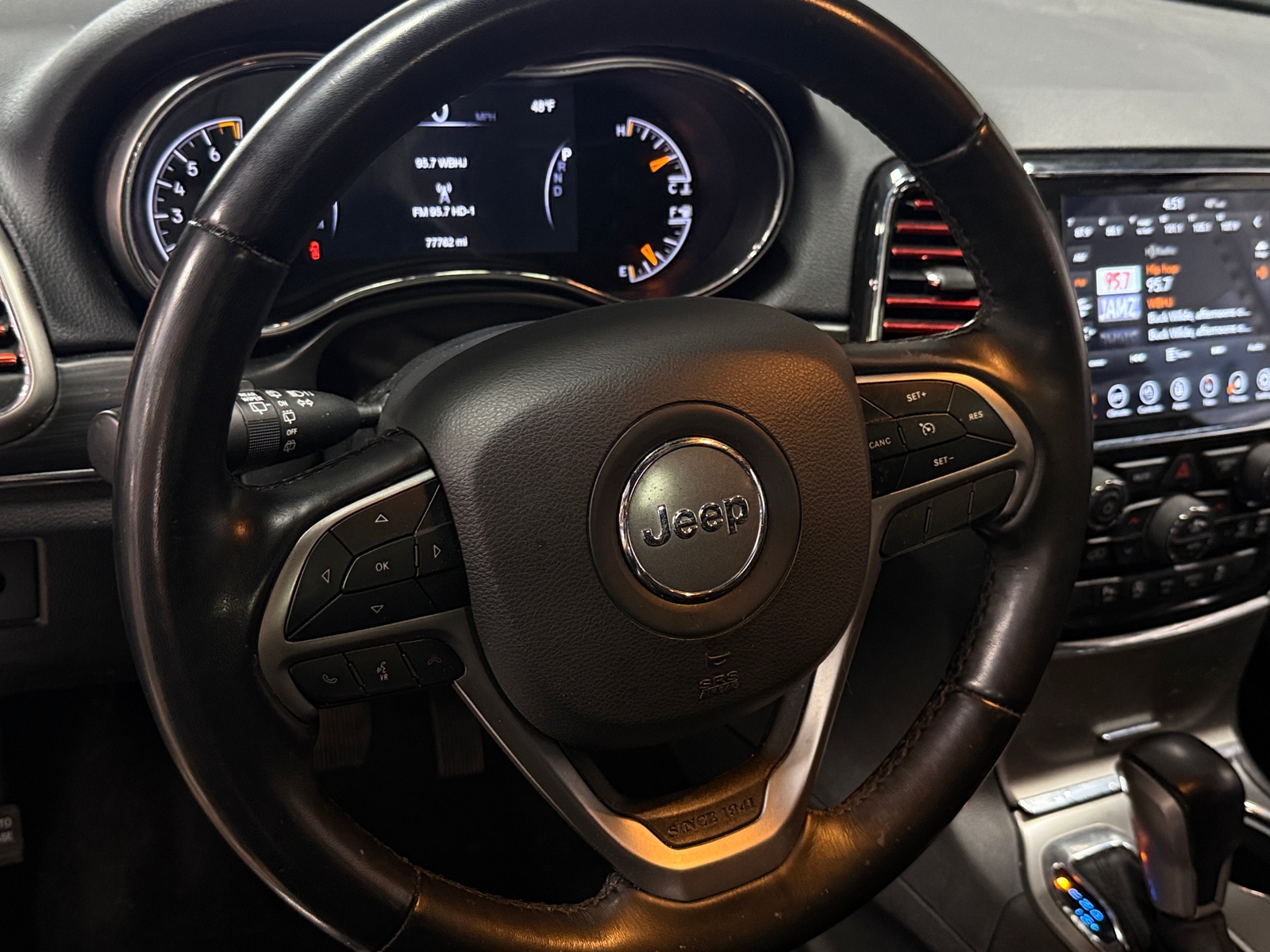 Thumbnail: 2022 Jeep Grand Cherokee - 4