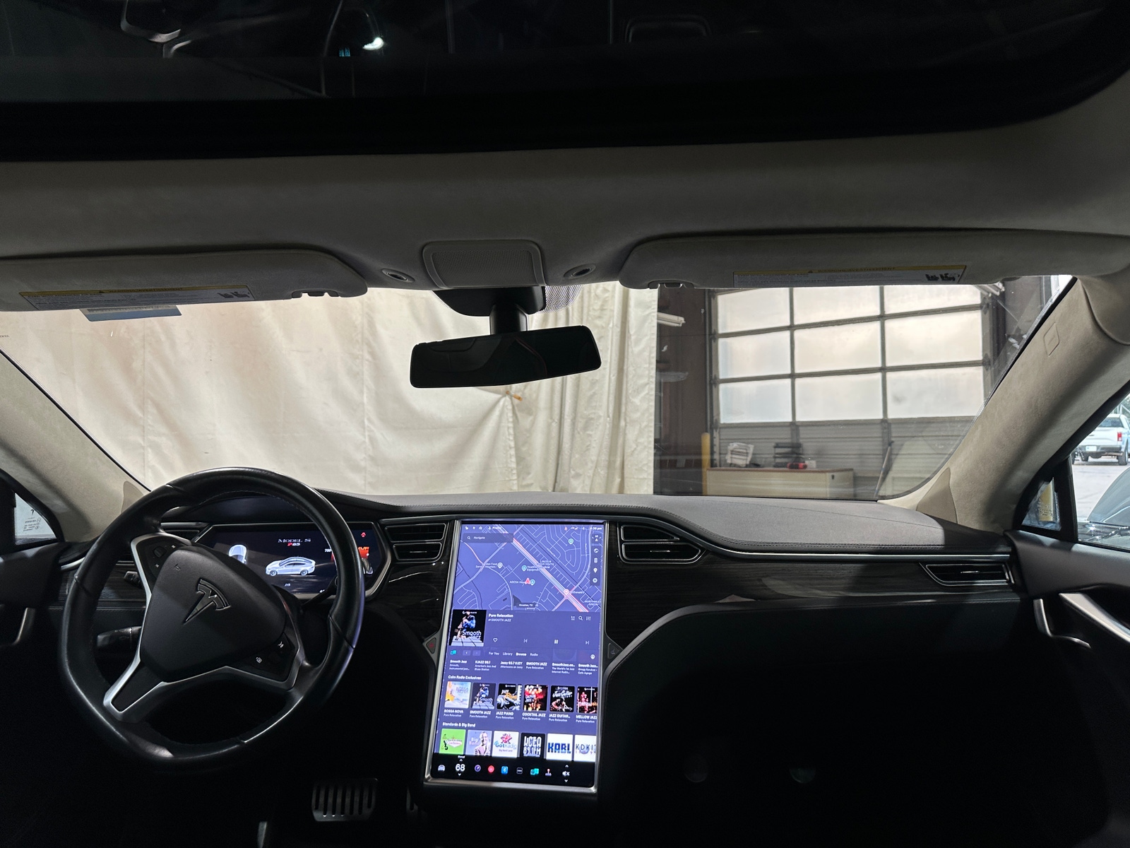 Thumbnail: 2014 Tesla Model S - 2