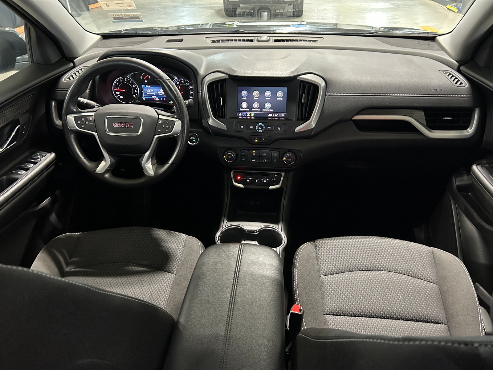 Thumbnail: 2024 GMC Terrain - 3