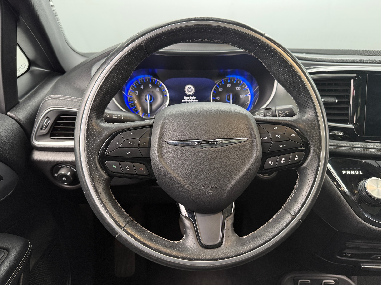 Thumbnail: 2020 Chrysler Pacifica - 4