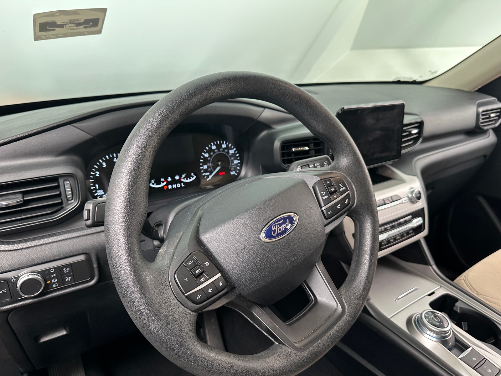 Thumbnail: 2021 Ford Explorer - 5