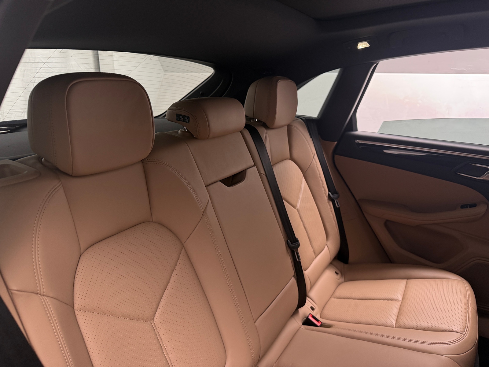 Thumbnail: 2020 Porsche Macan - 5