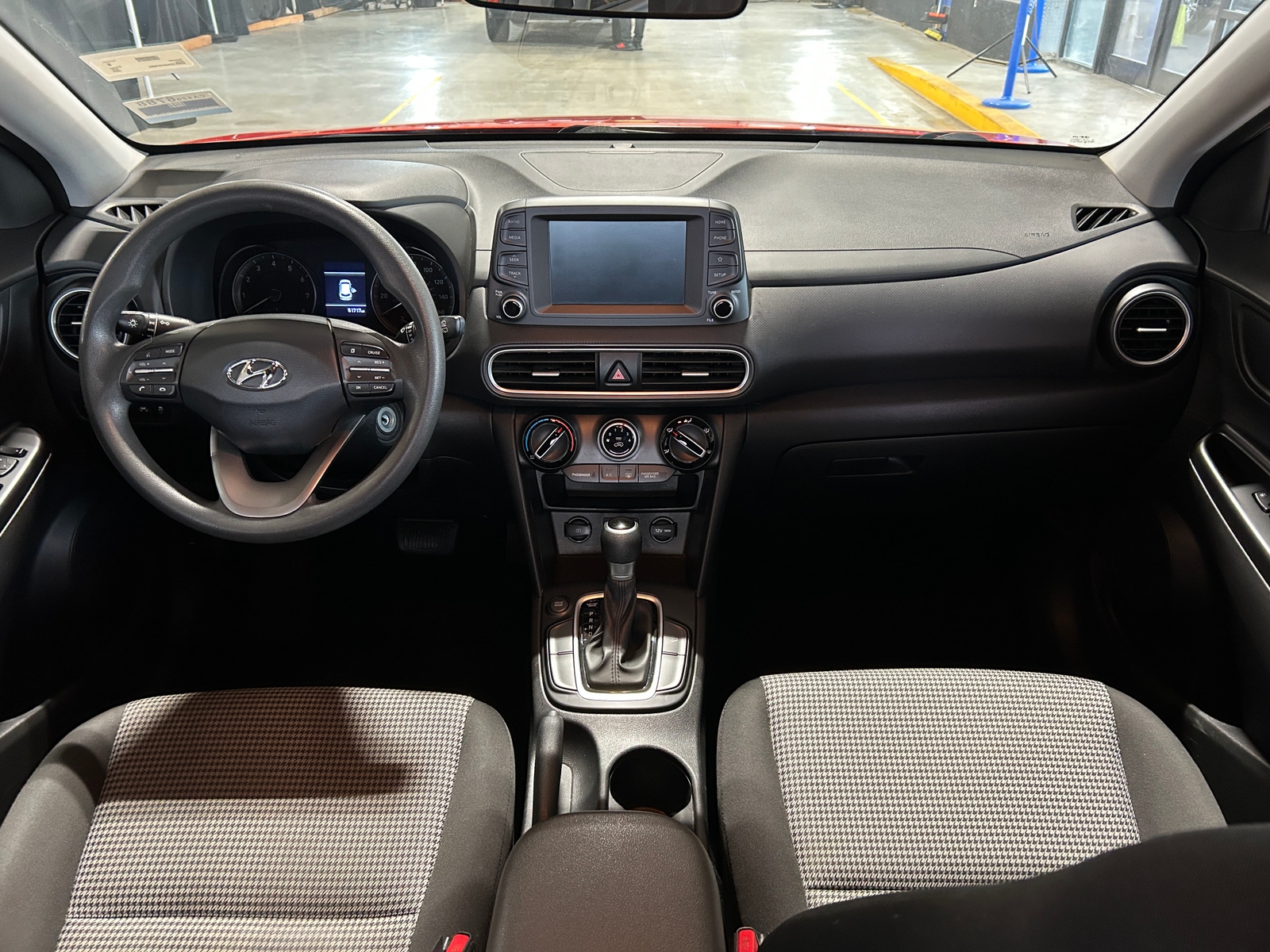 Thumbnail: 2020 Hyundai Kona - 3