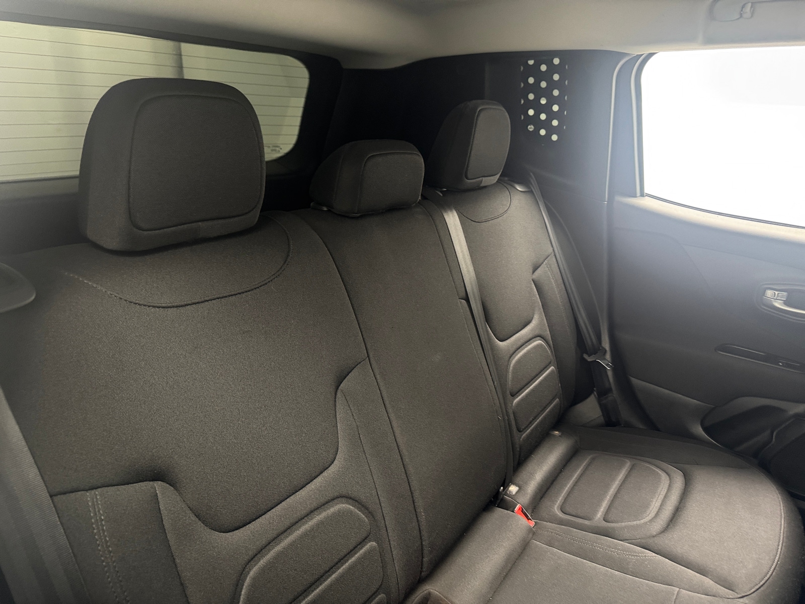 Thumbnail: 2020 Jeep Renegade - 6