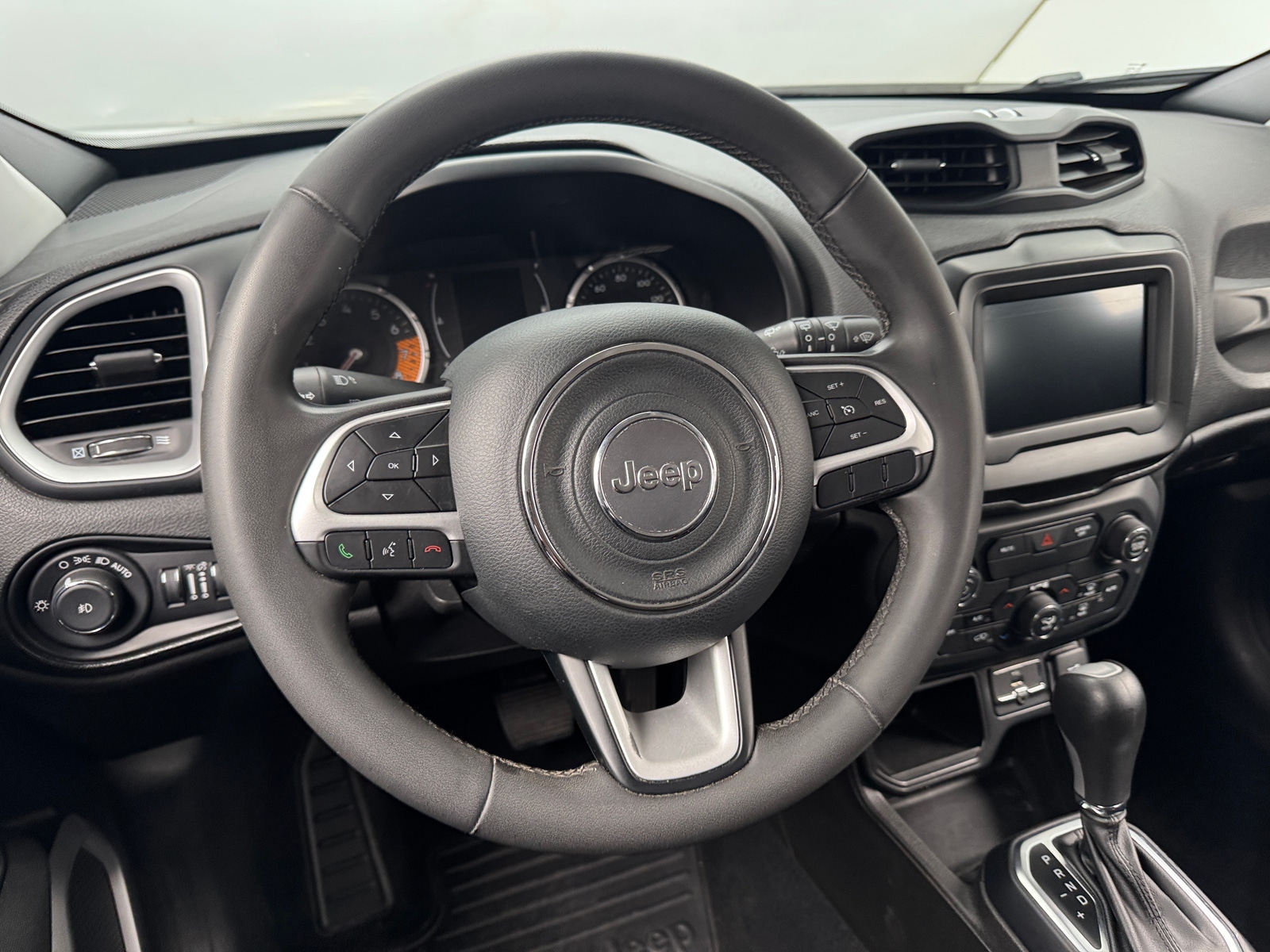 Thumbnail: 2020 Jeep Renegade - 5