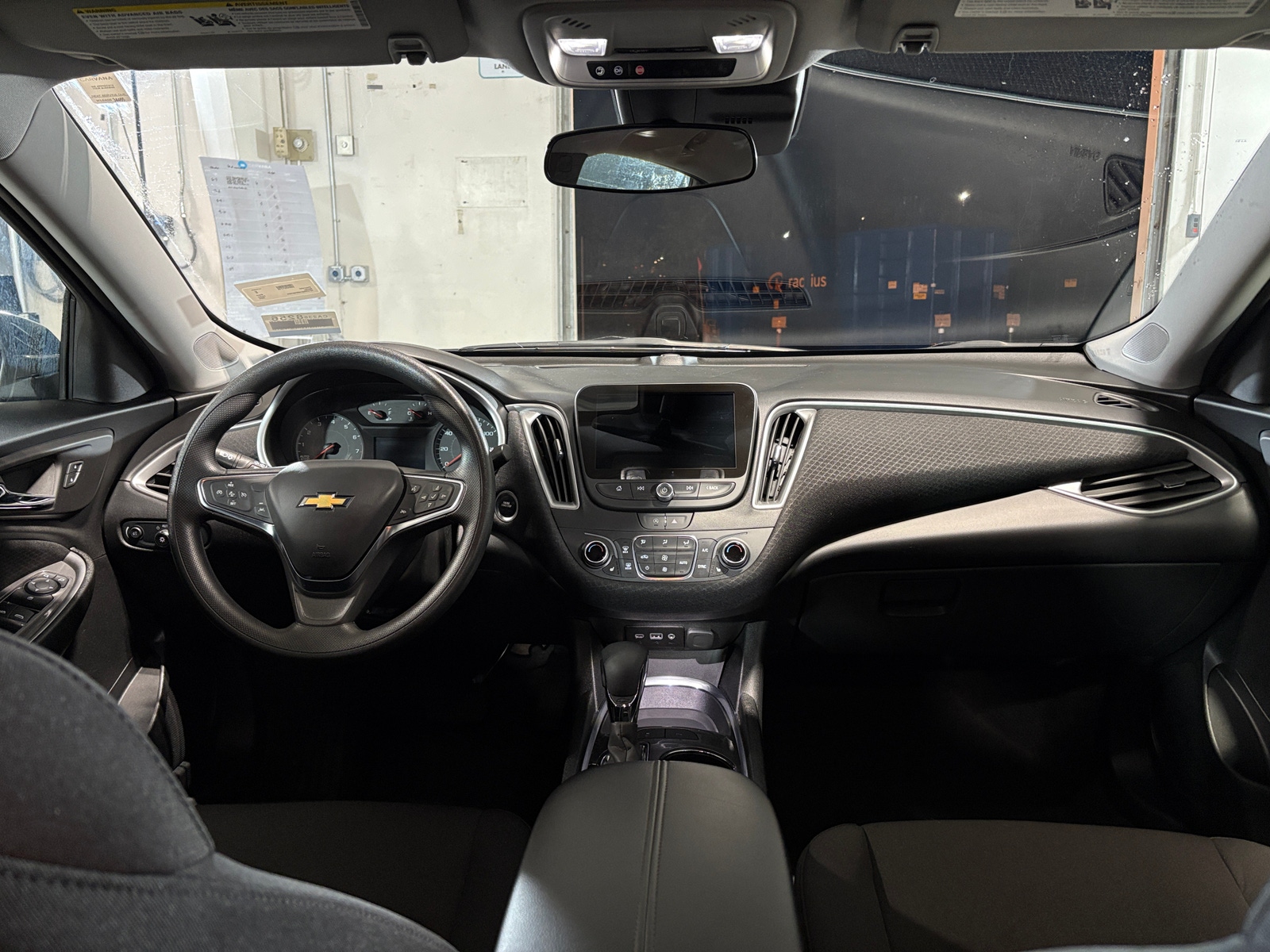 Thumbnail: 2024 Chevrolet Malibu - 3