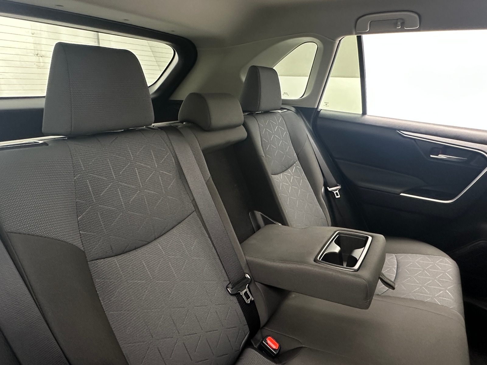 Thumbnail: 2025 Toyota RAV4 - 6