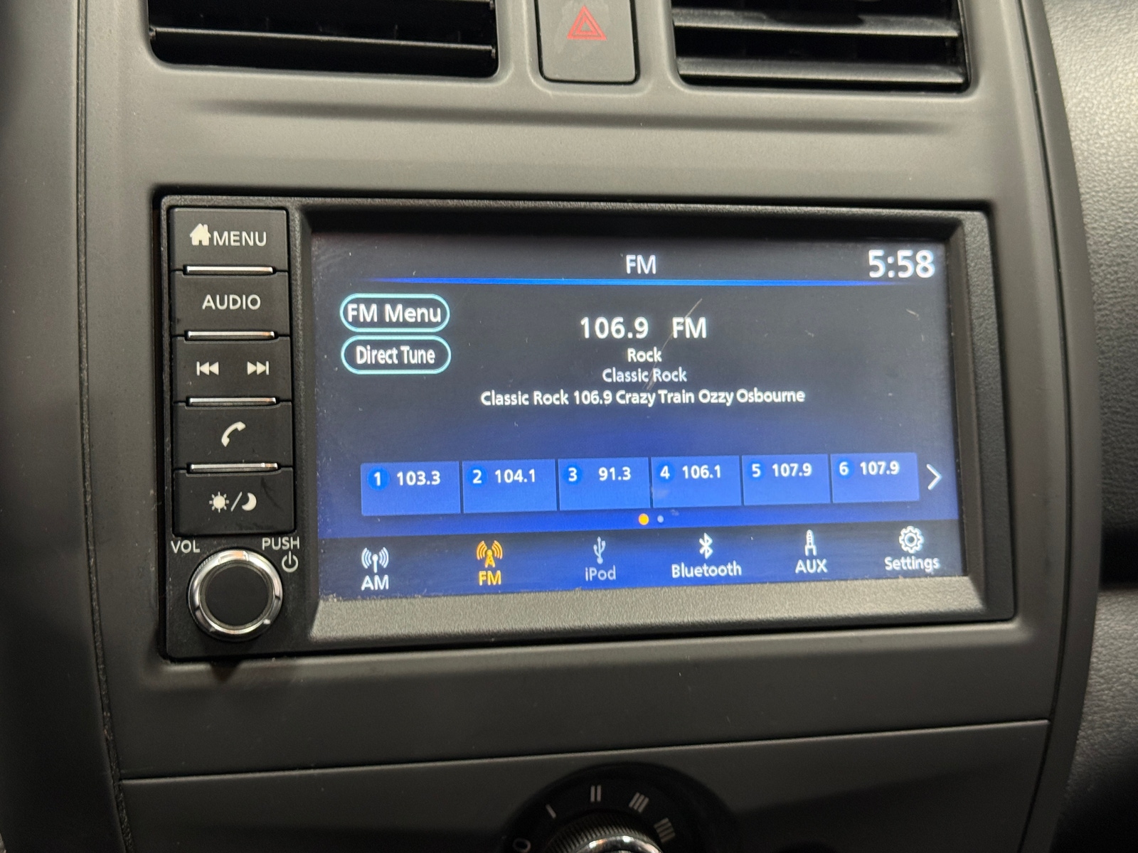 Thumbnail: 2019 Nissan Versa - 4