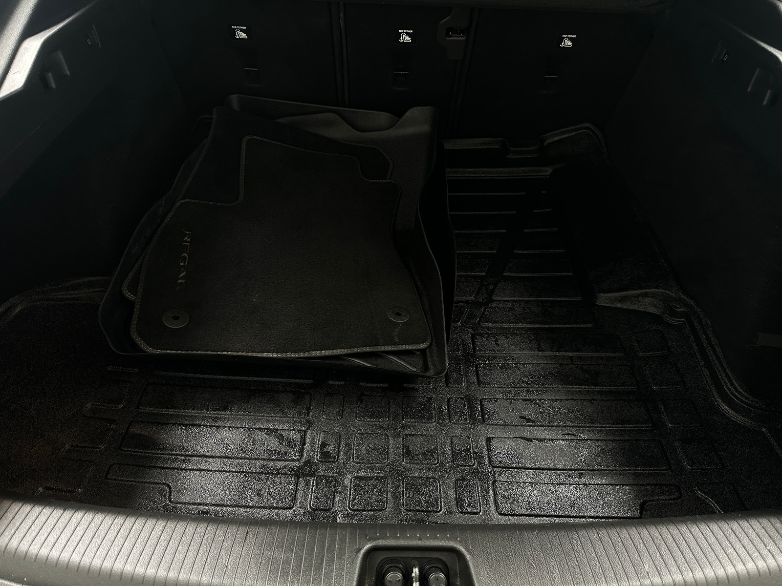 Thumbnail: 2018 Buick Regal - 6