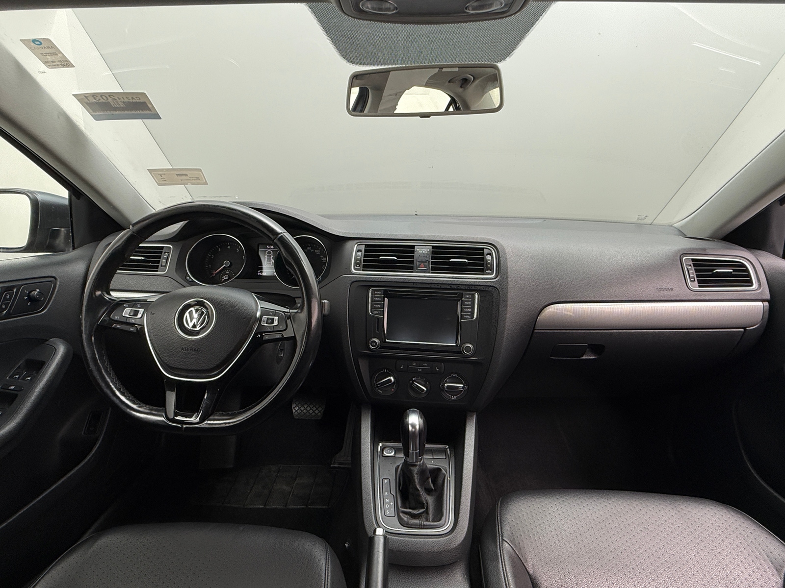 Thumbnail: 2017 Volkswagen Jetta - 2