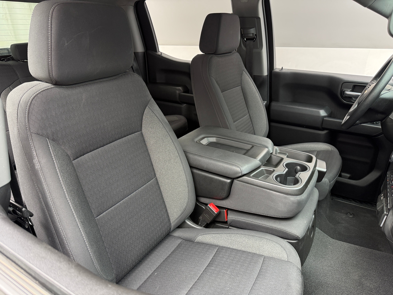 Thumbnail: 2022 Chevrolet Silverado 1500 - 2