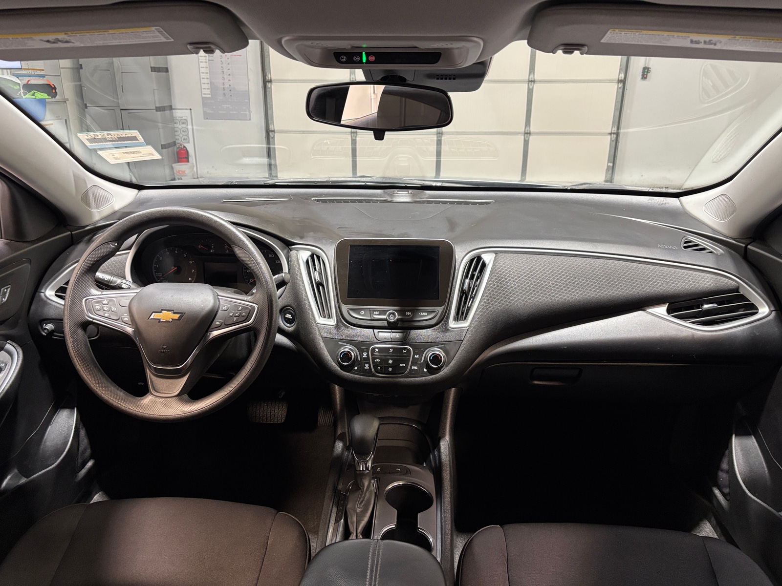 Thumbnail: 2024 Chevrolet Malibu - 3