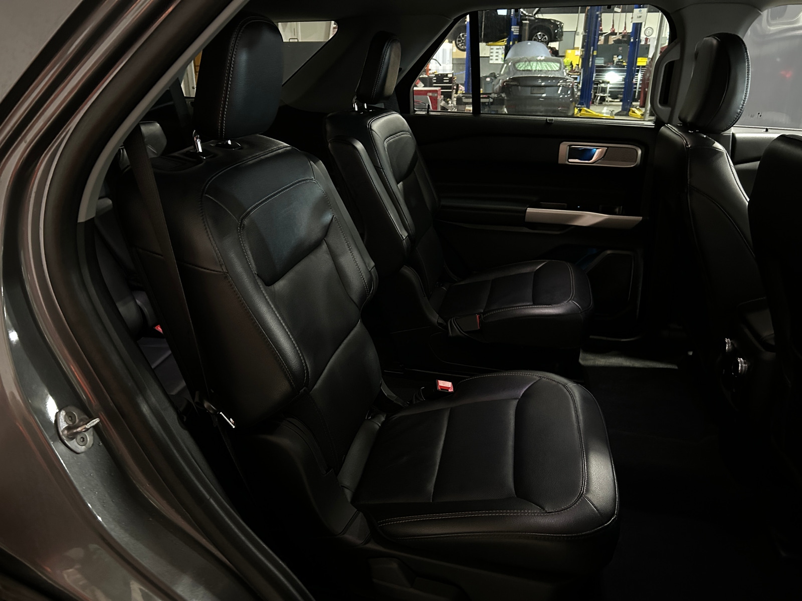 Thumbnail: 2023 Ford Explorer - 5