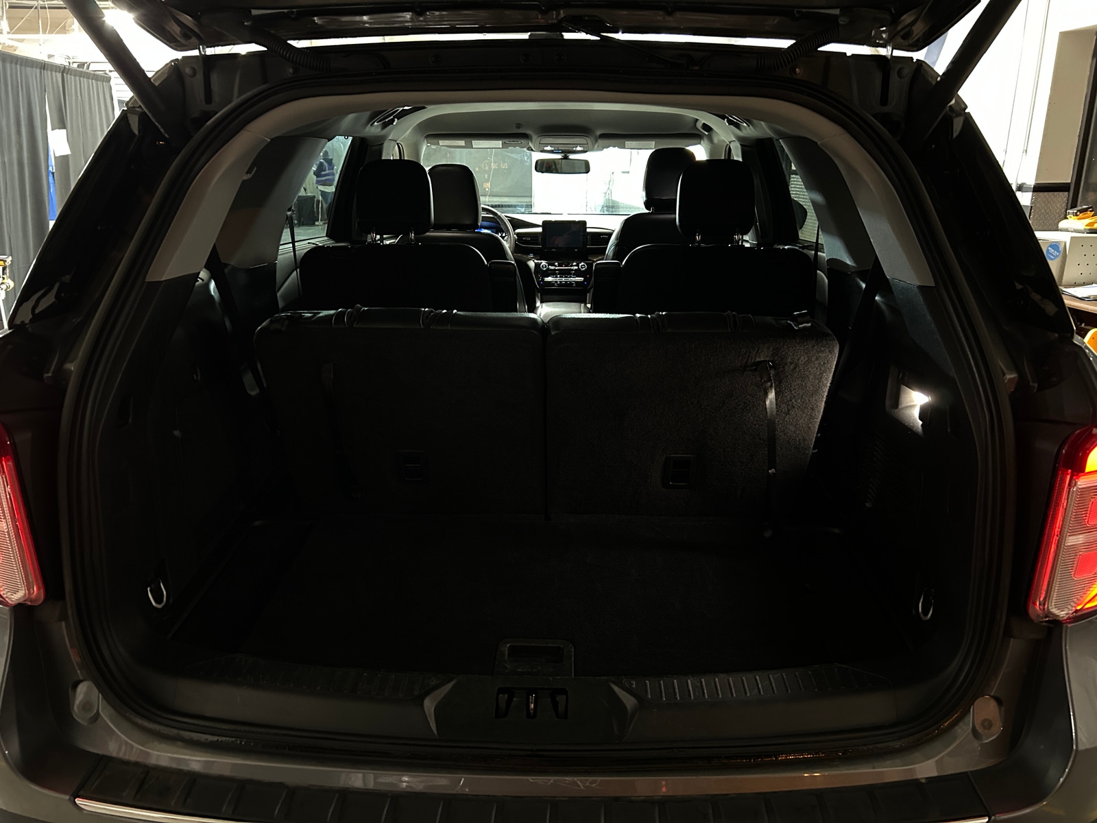 Thumbnail: 2023 Ford Explorer - 6