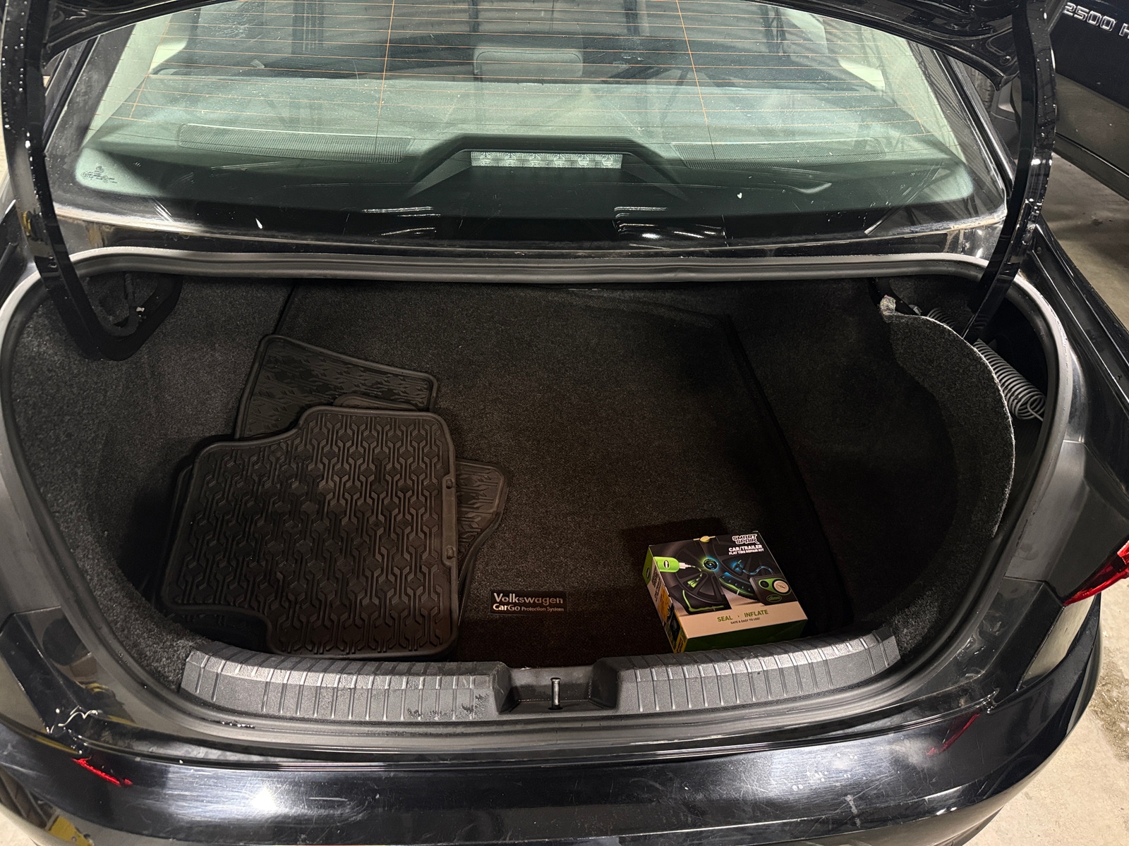 Thumbnail: 2019 Volkswagen Jetta - 7