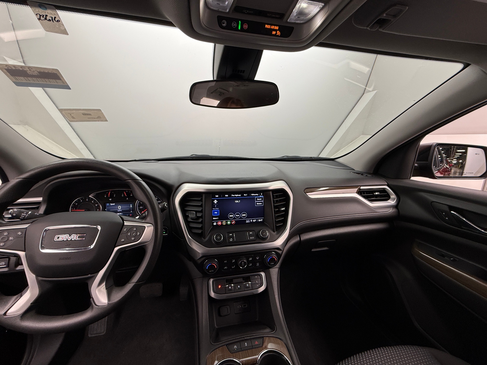 Thumbnail: 2023 GMC Acadia - 3