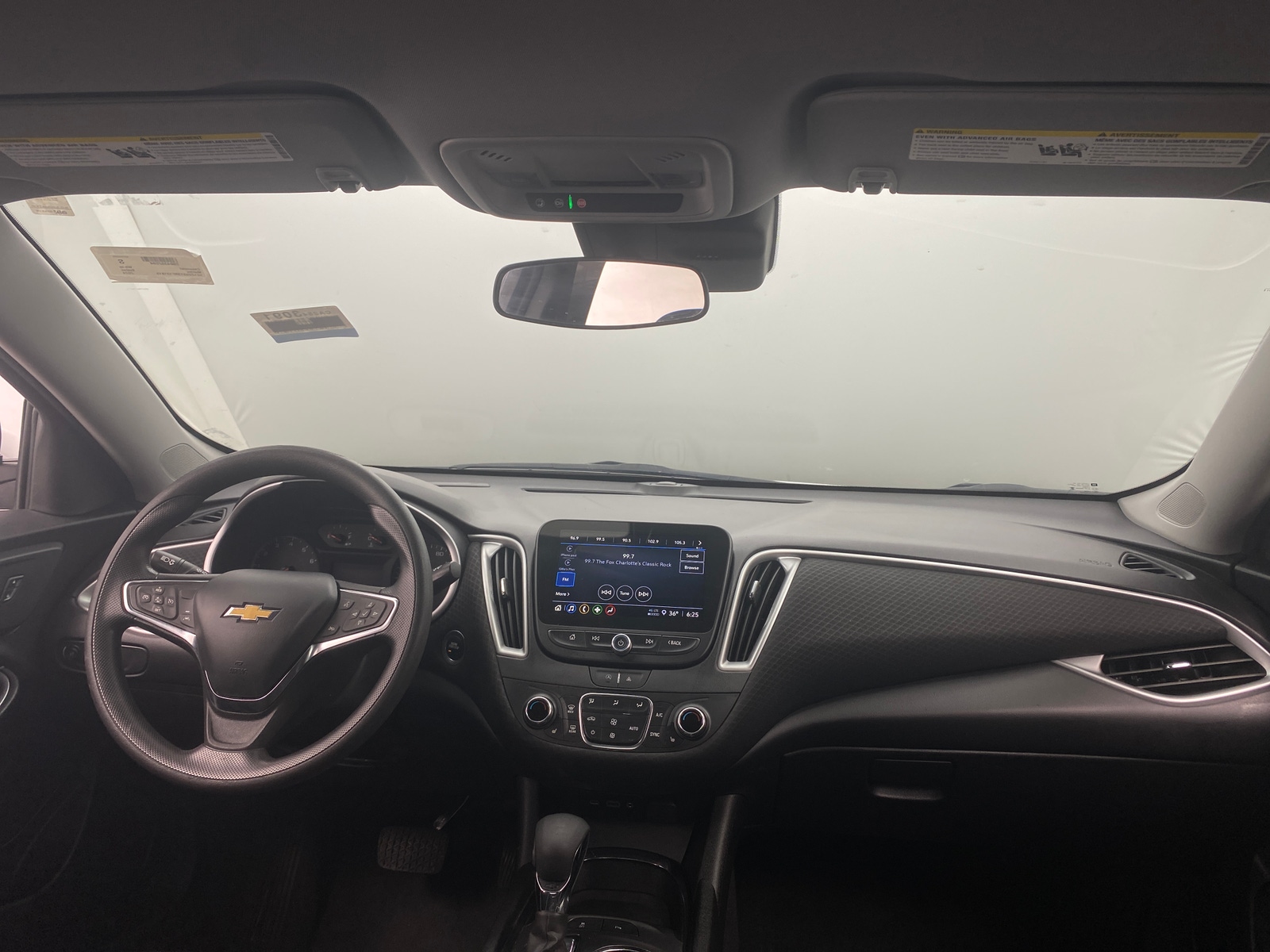 Thumbnail: 2024 Chevrolet Malibu - 3