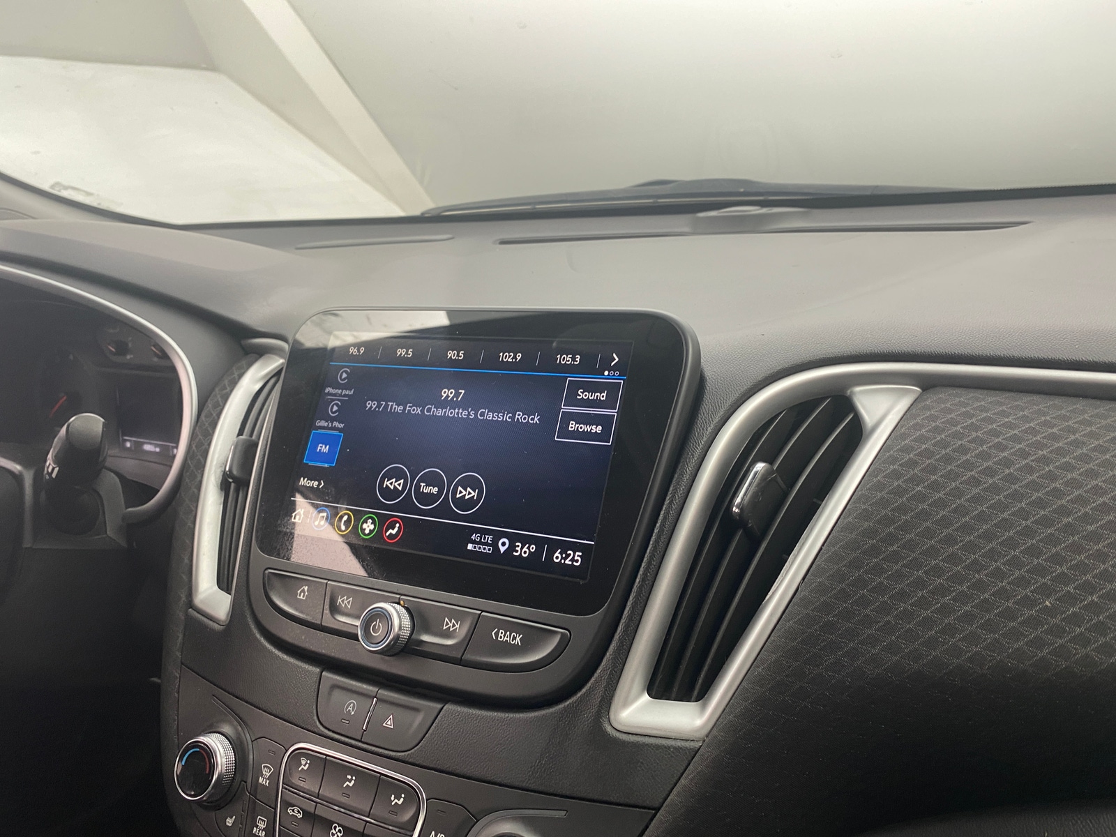 Thumbnail: 2024 Chevrolet Malibu - 4