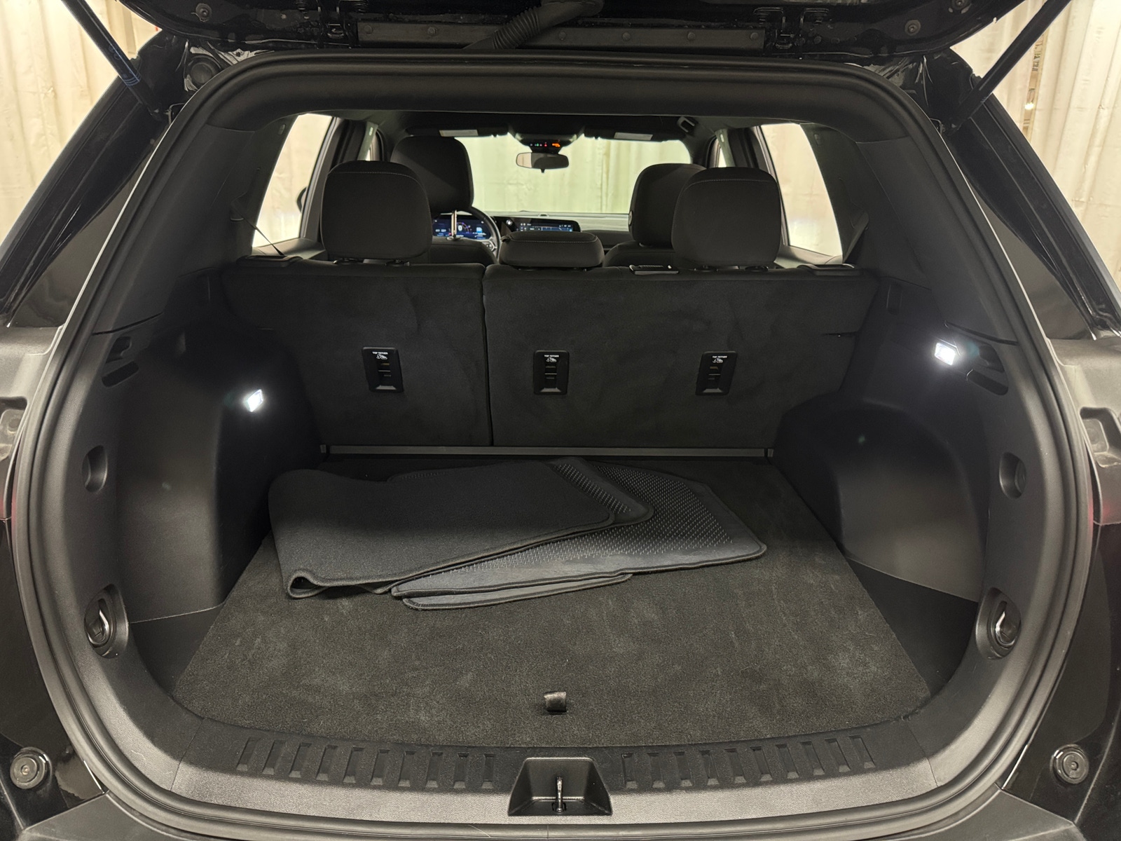 Thumbnail: 2025 Chevrolet Equinox - 7