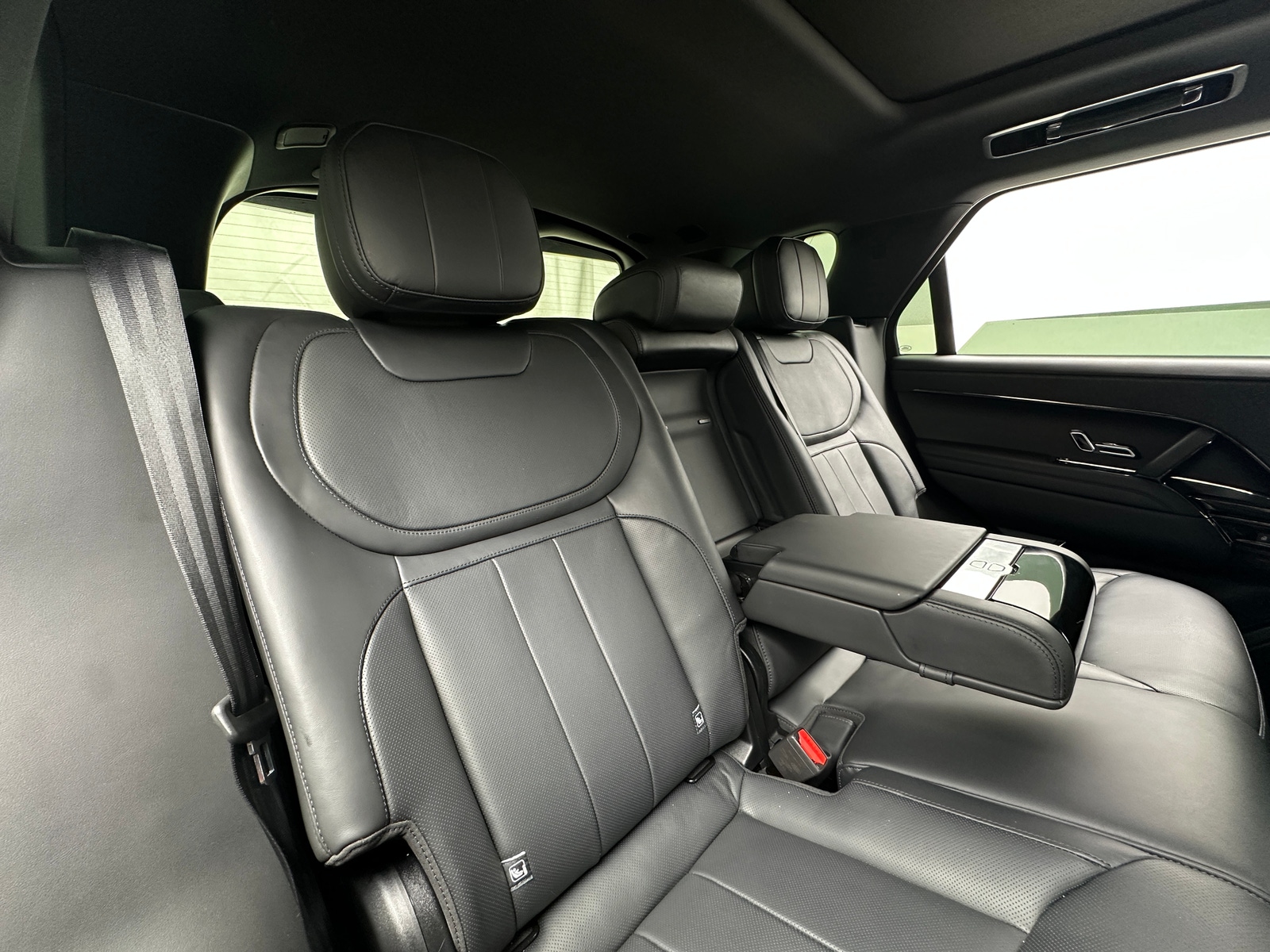 Thumbnail: 2023 Land Rover Range Rover Sport - 5