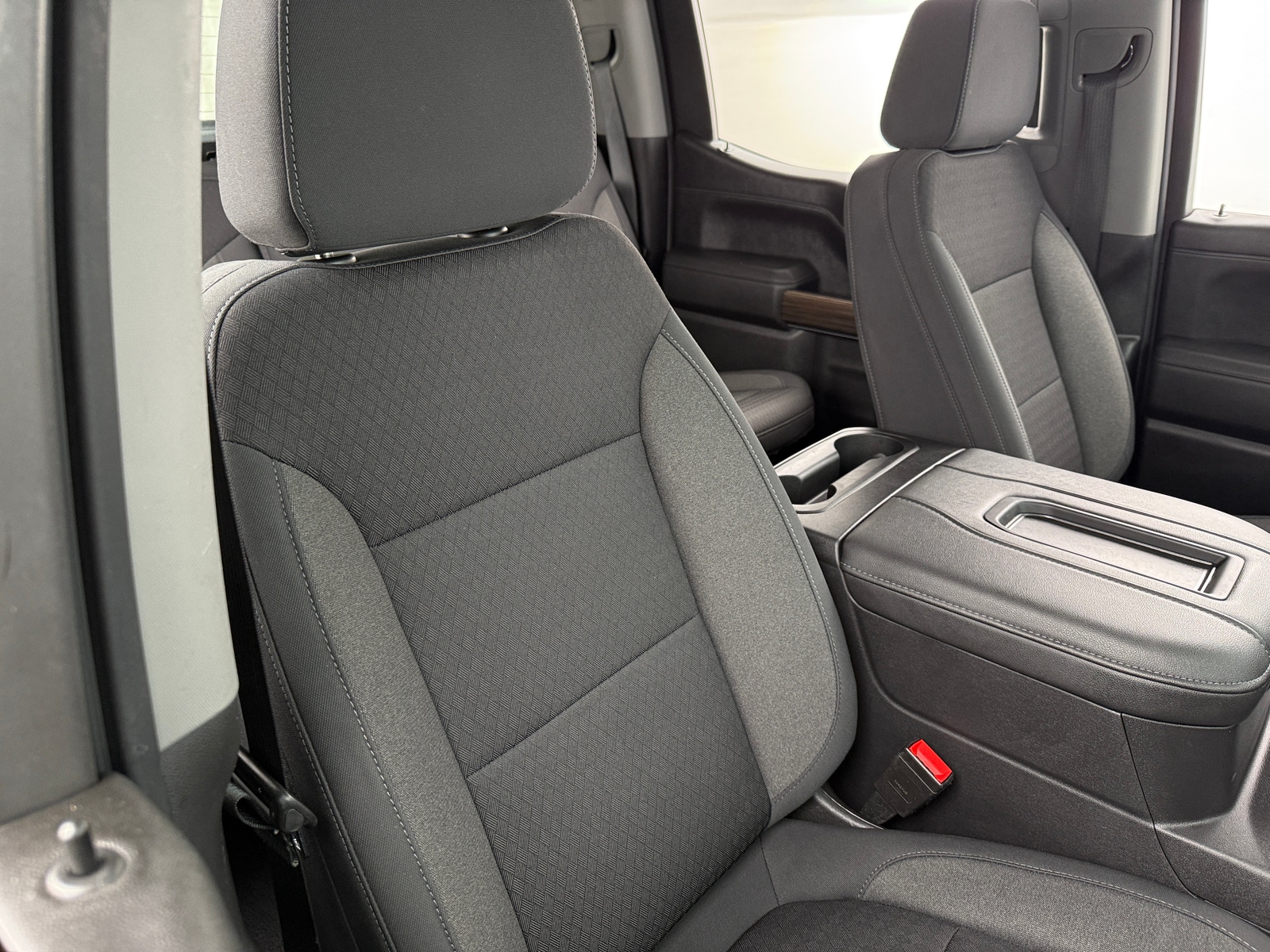 Thumbnail: 2021 Chevrolet Silverado 1500 - 2