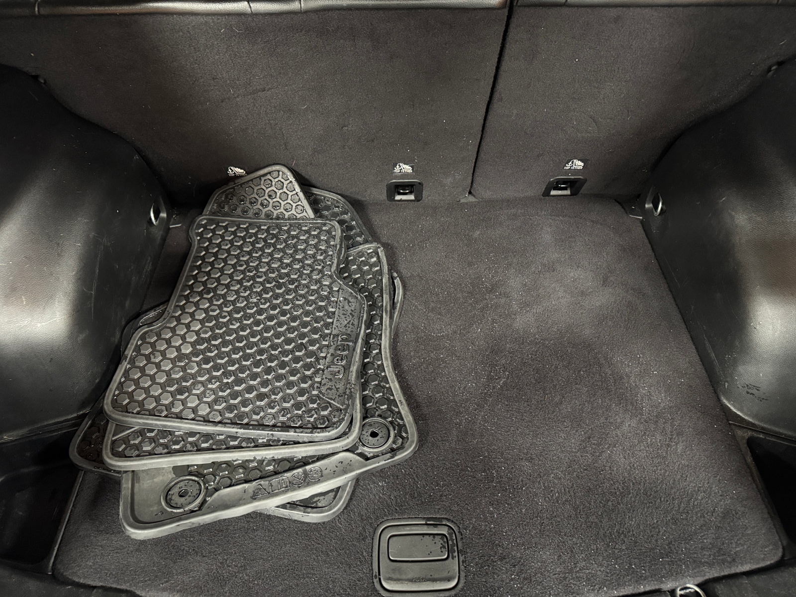 Thumbnail: 2020 Jeep Compass - 6