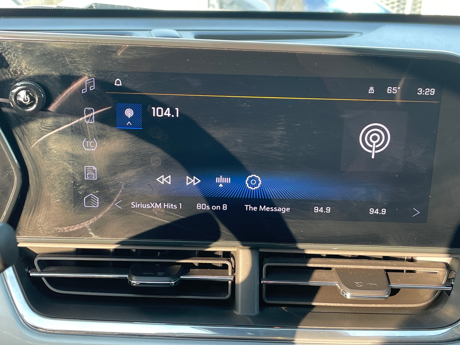 Thumbnail: 2025 Chevrolet Trax - 4