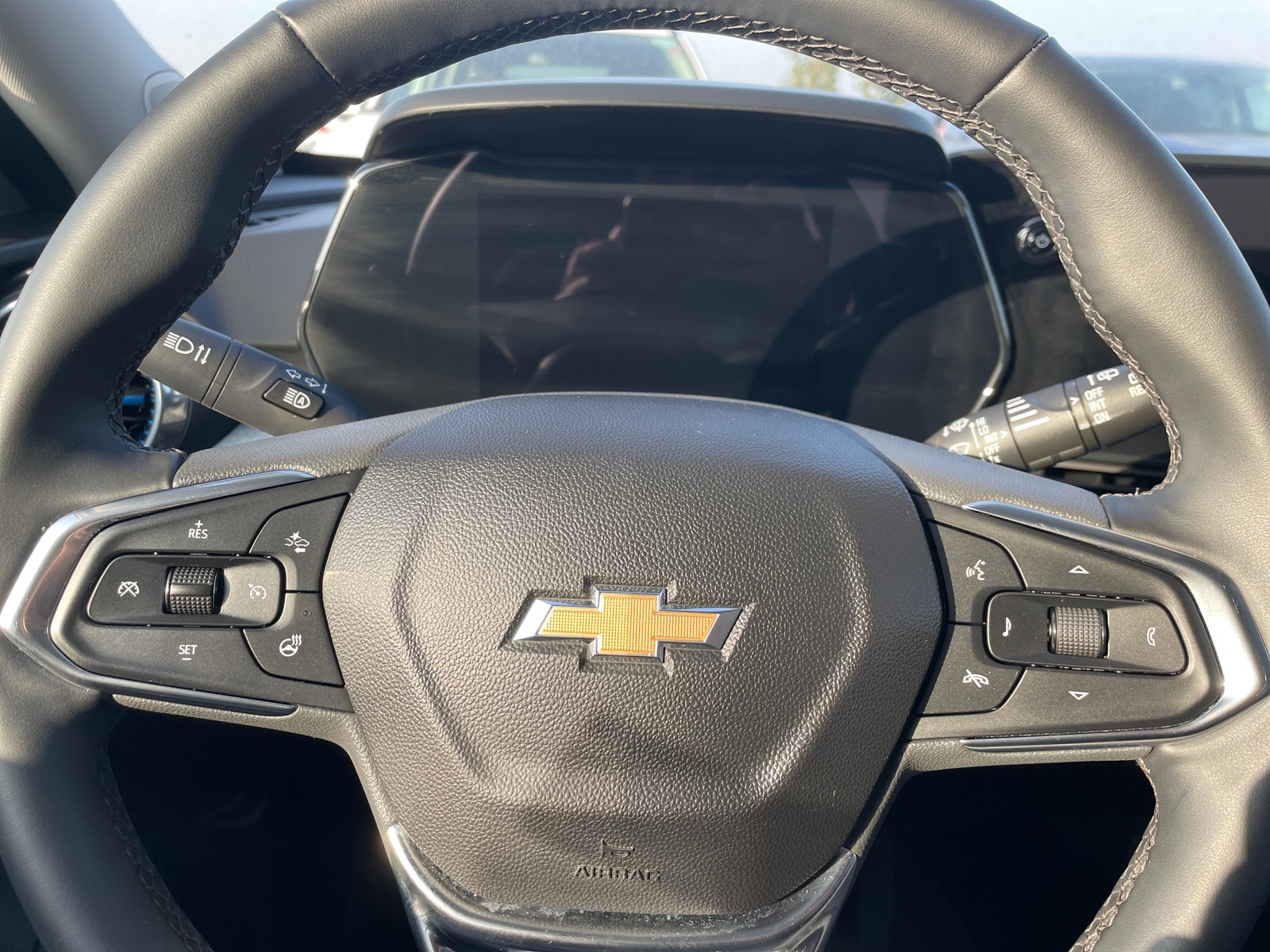 Thumbnail: 2025 Chevrolet Trax - 5