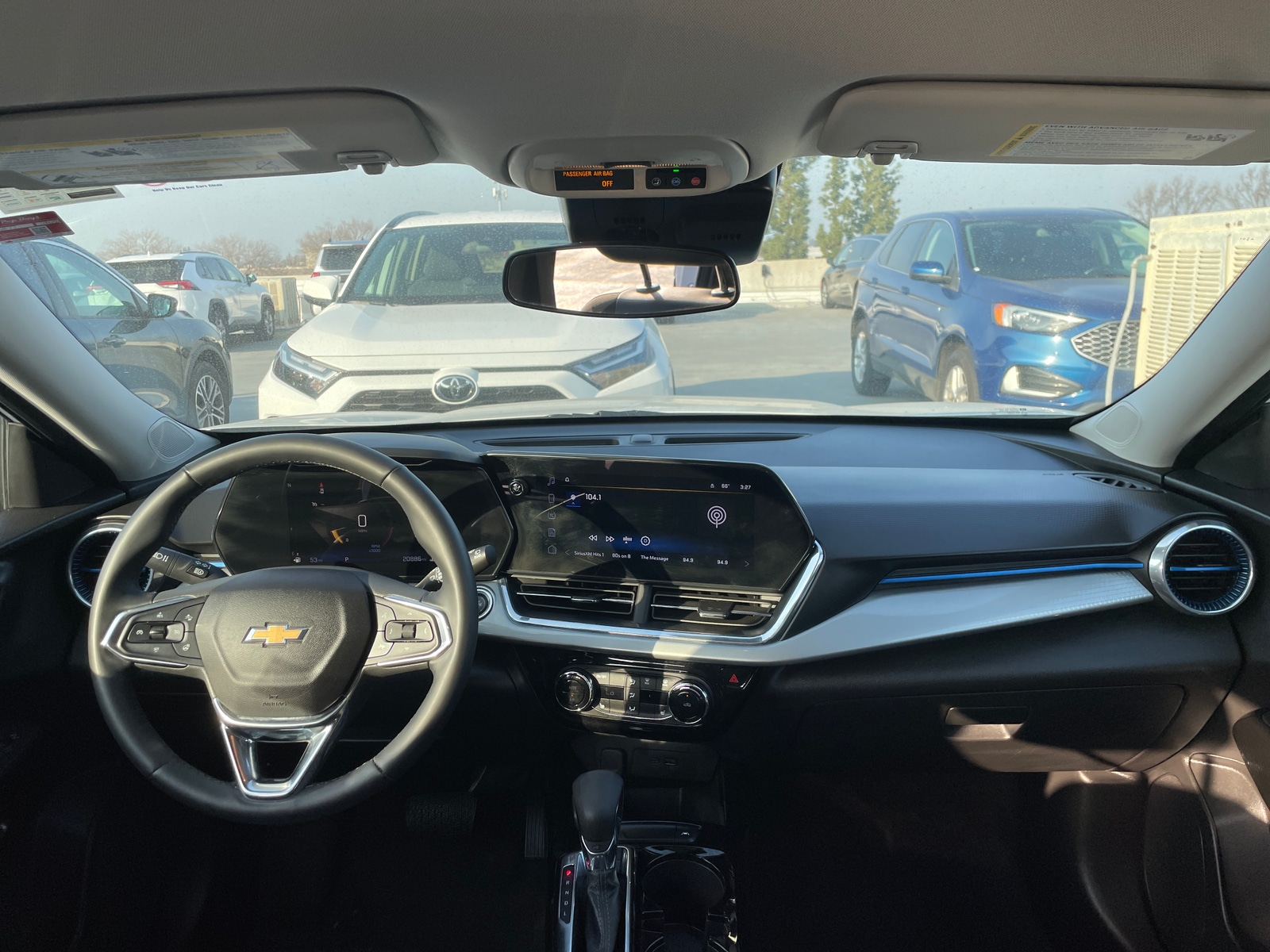 Thumbnail: 2025 Chevrolet Trax - 3