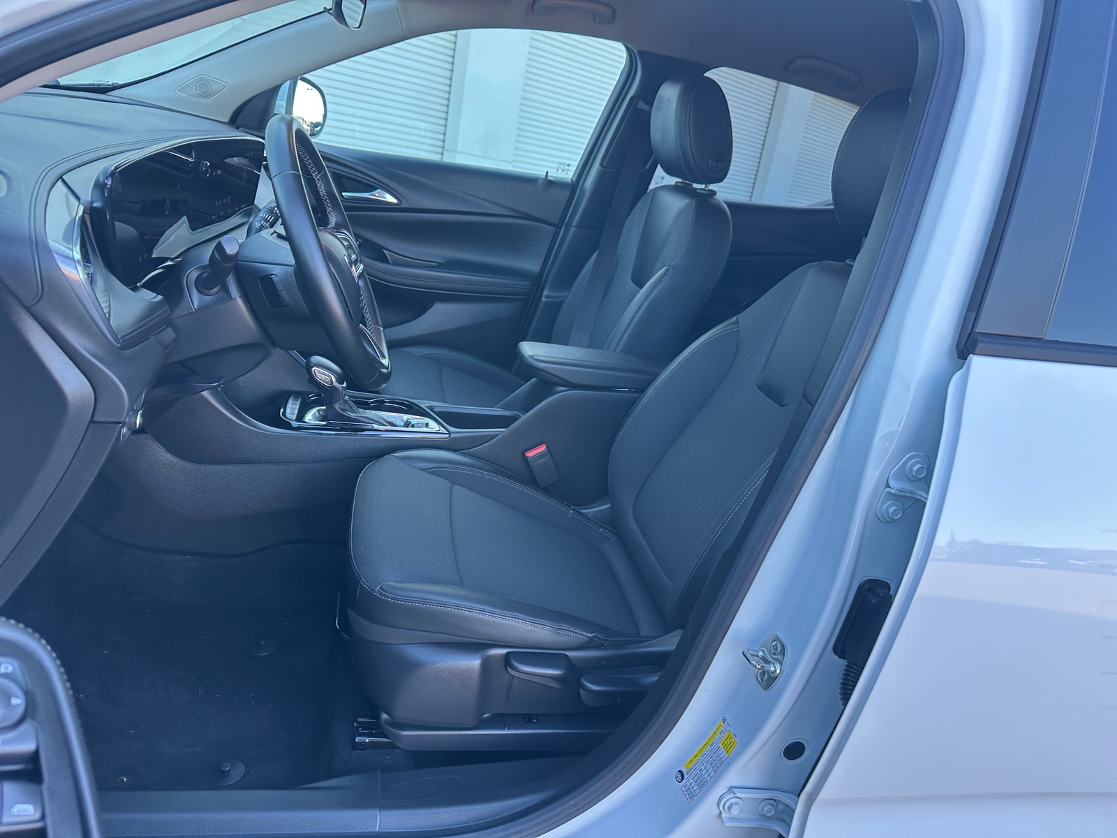 Thumbnail: 2025 Buick Encore GX - 2