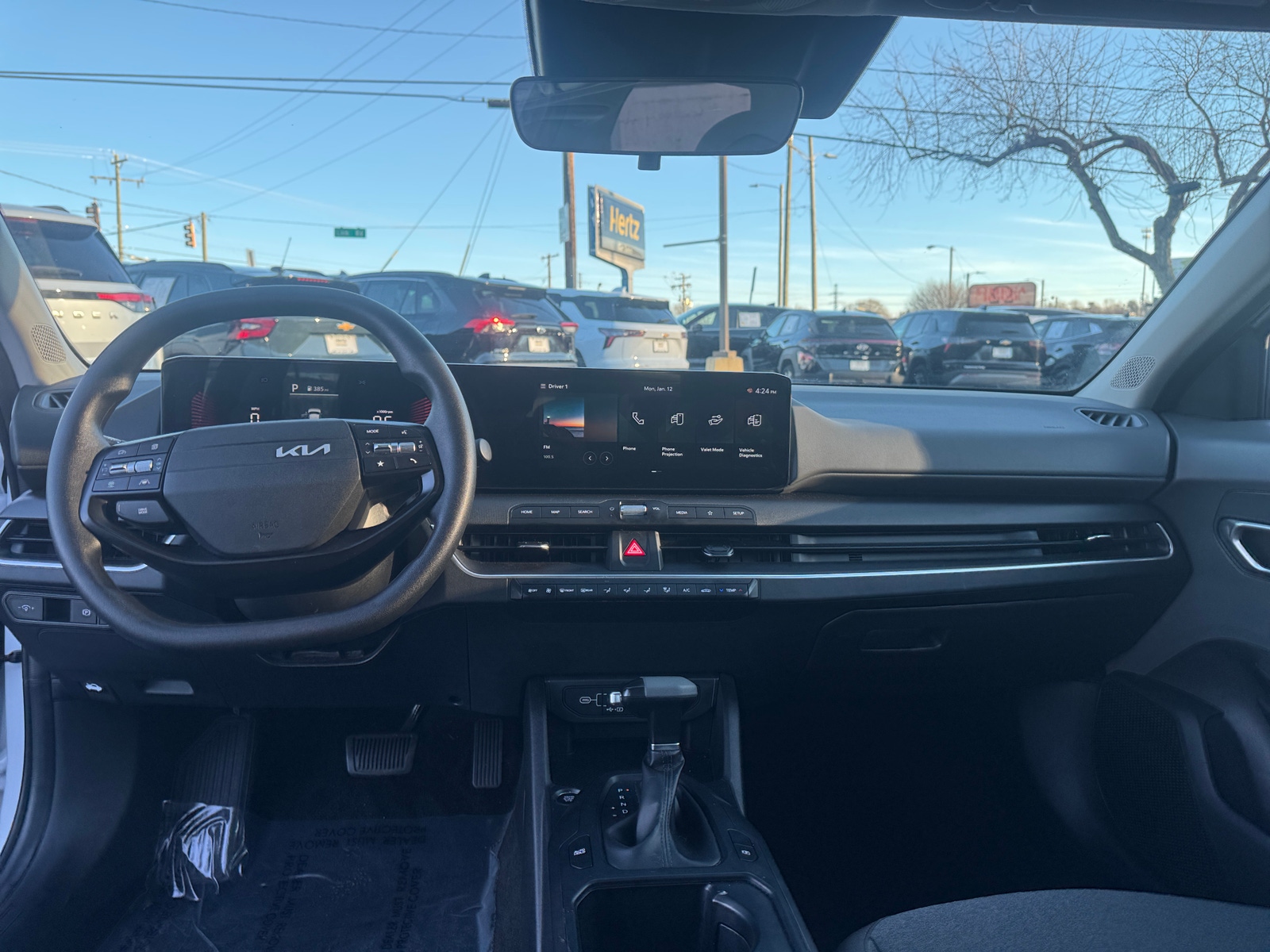 Thumbnail: 2025 Kia K4 - 3