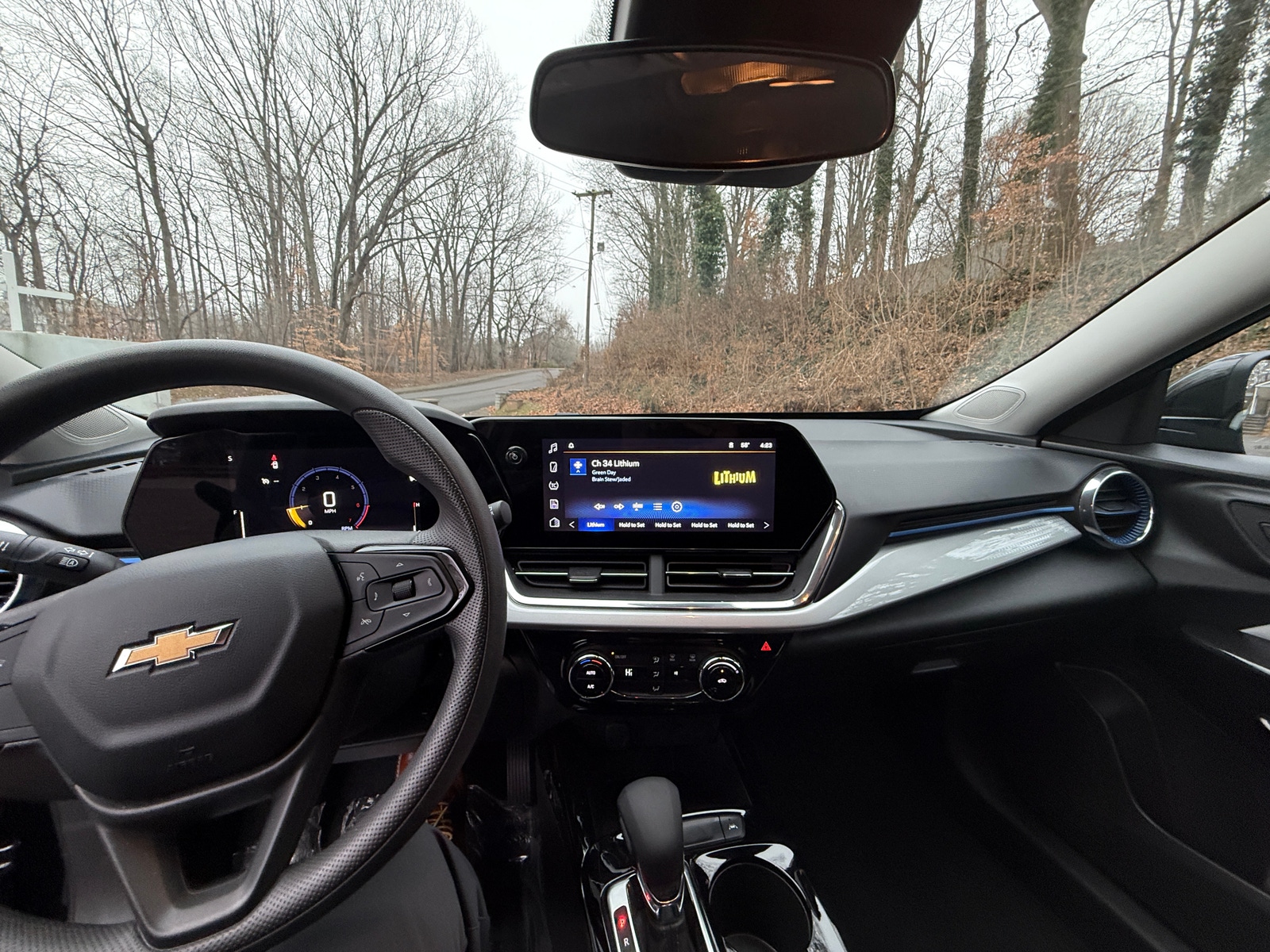 Thumbnail: 2025 Chevrolet Trax - 3