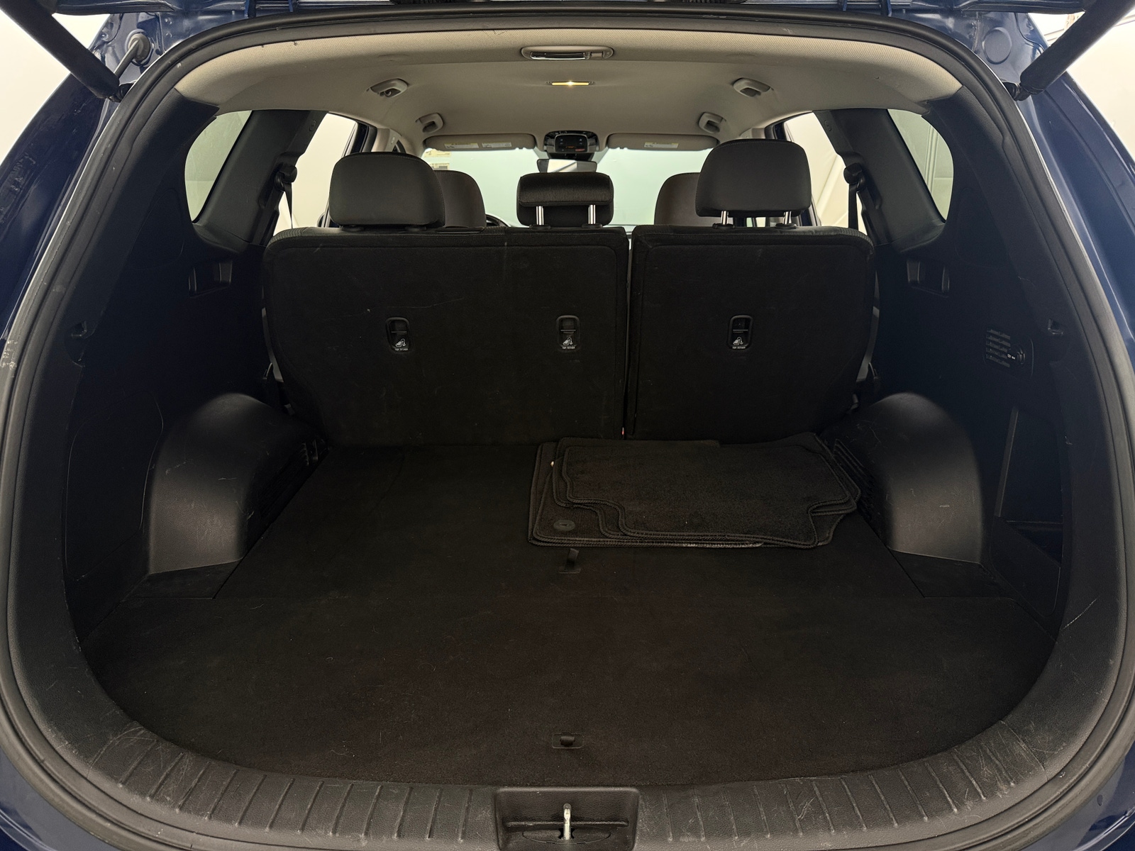 Thumbnail: 2023 Hyundai Santa Fe - 7