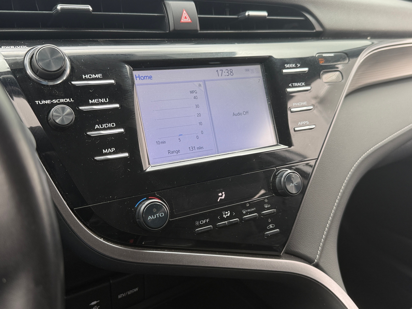 Thumbnail: 2019 Toyota Camry - 3