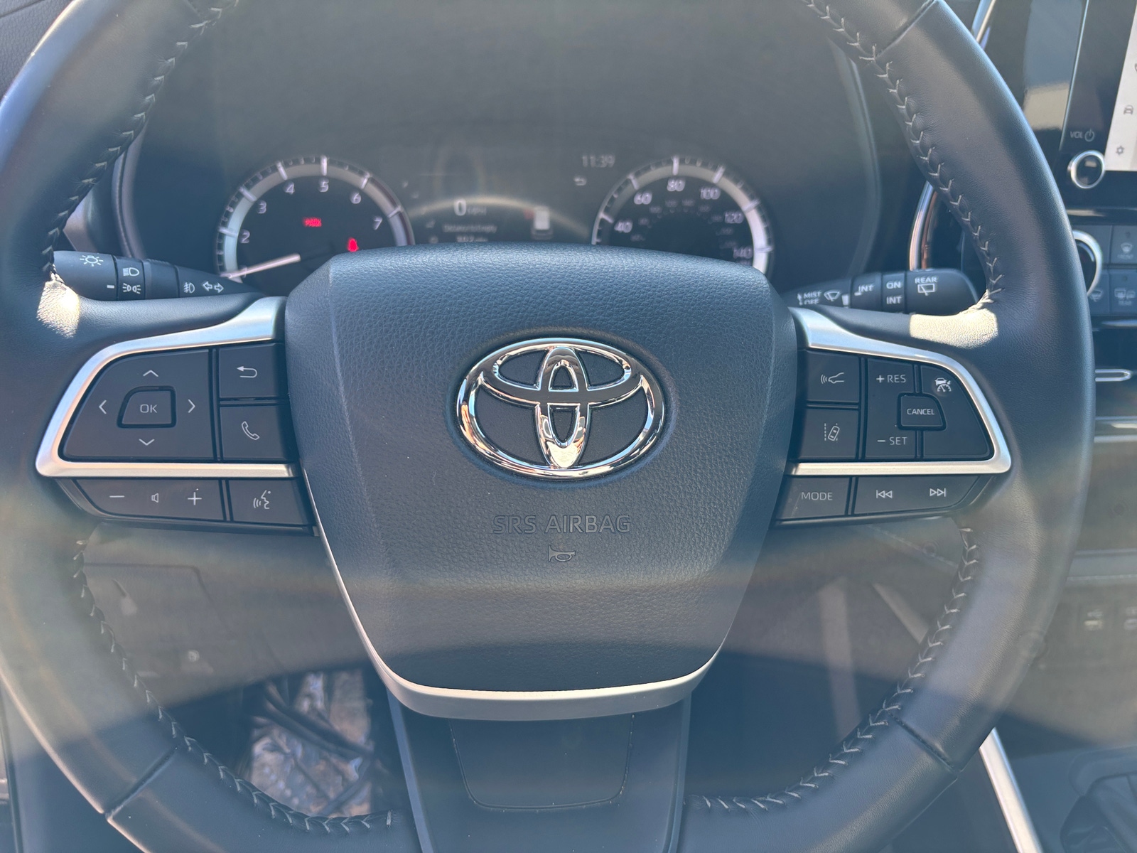 Thumbnail: 2025 Toyota Highlander - 5