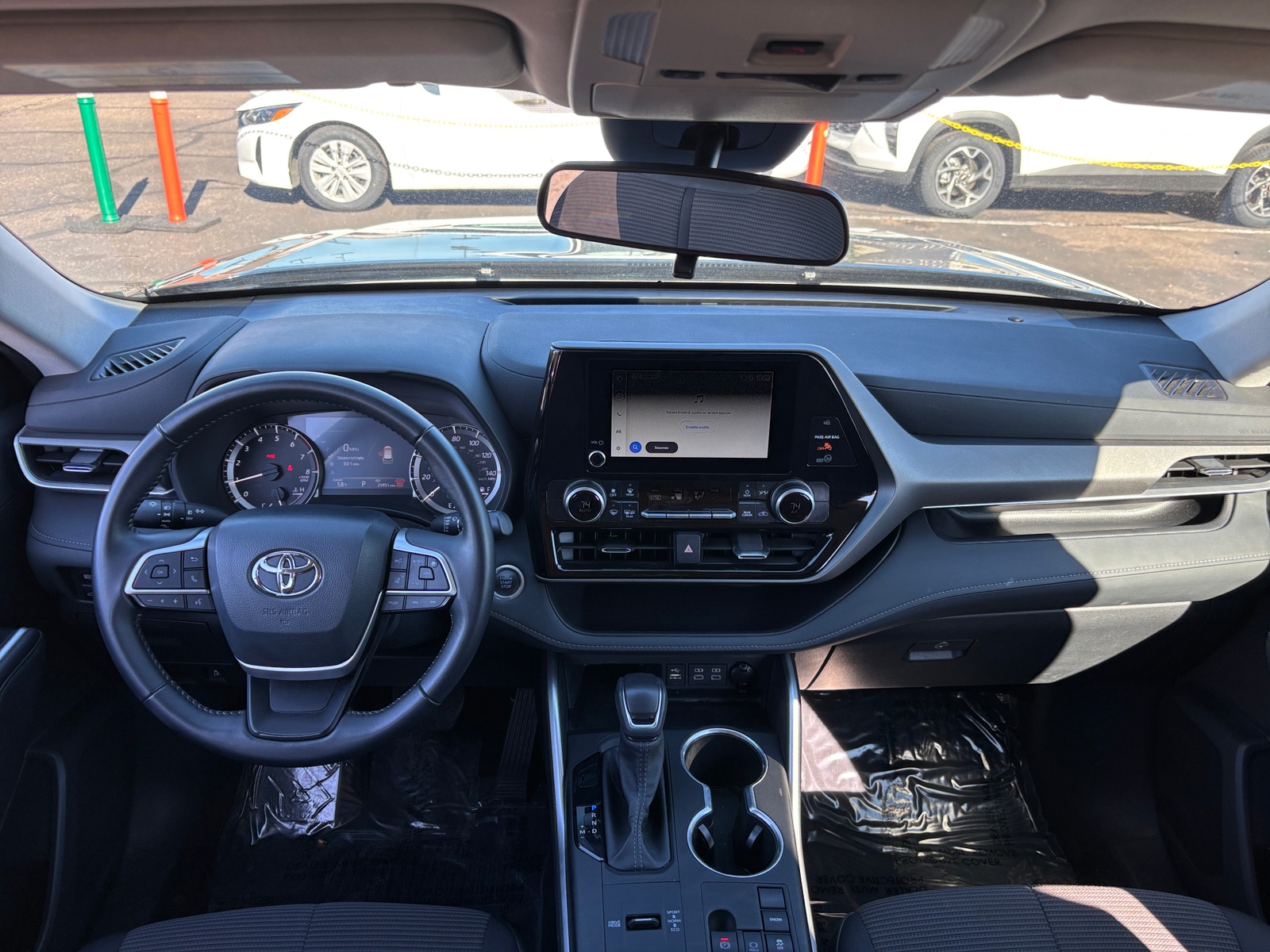 Thumbnail: 2025 Toyota Highlander - 3