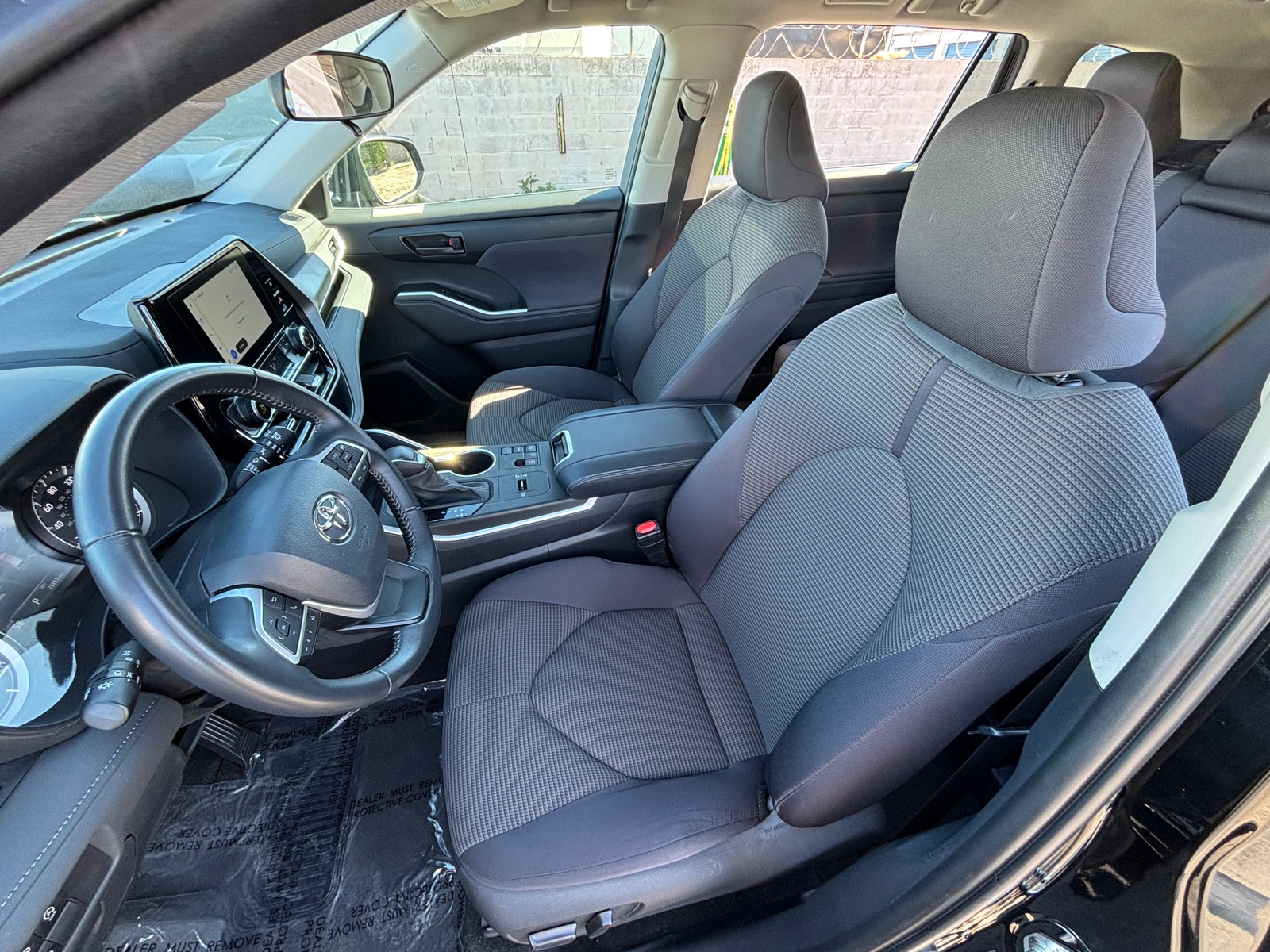 Thumbnail: 2025 Toyota Highlander - 2