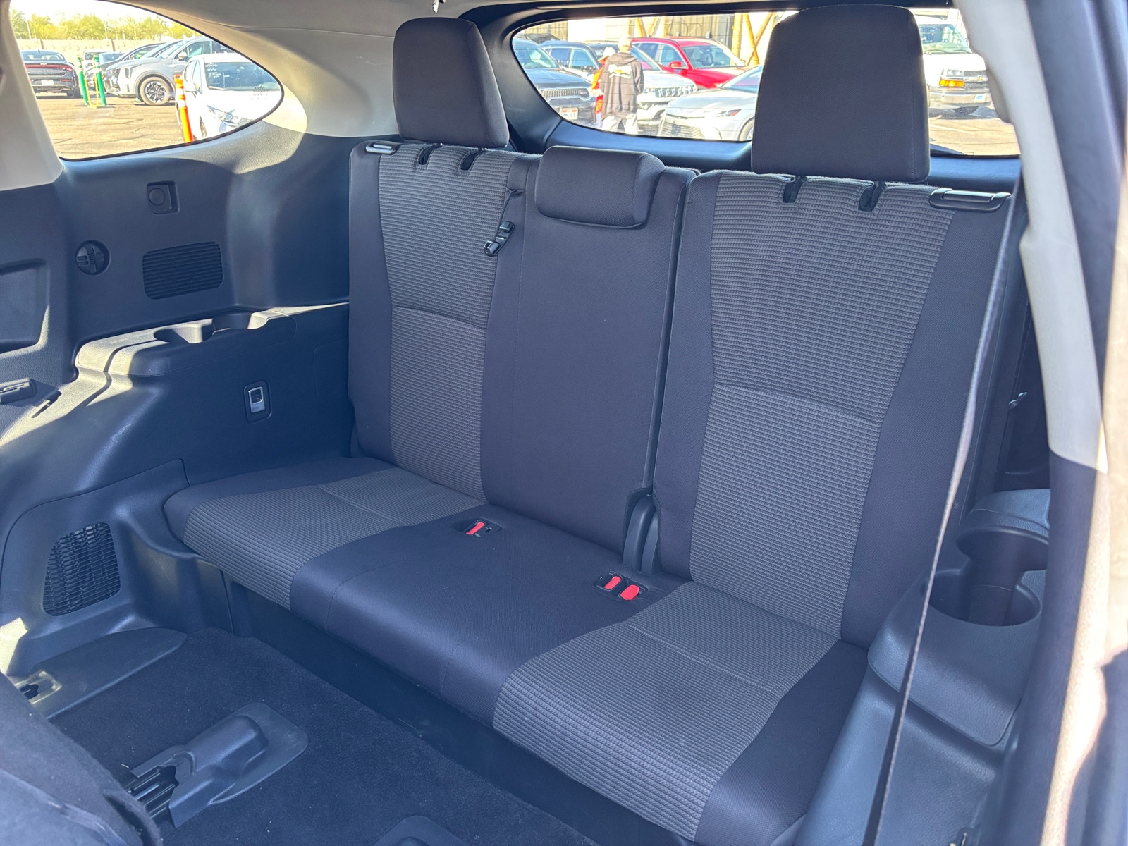 Thumbnail: 2025 Toyota Highlander - 6