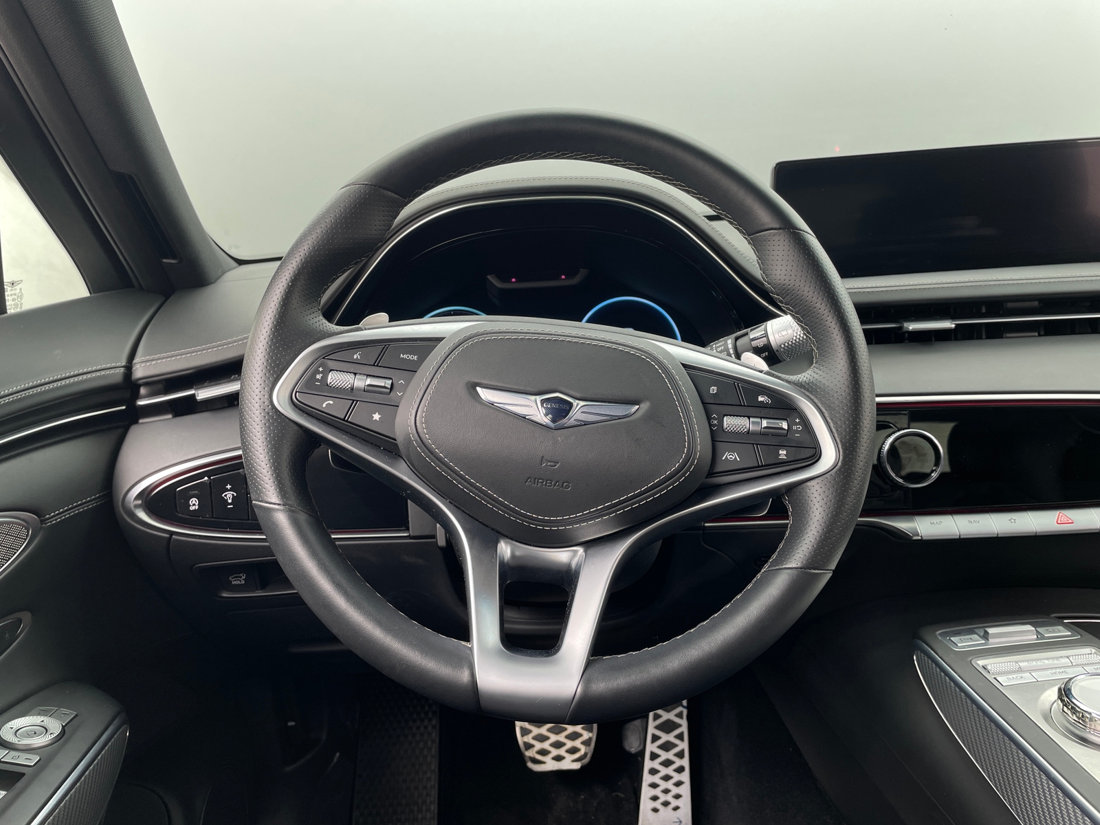 Thumbnail: 2023 Genesis GV70 - 4