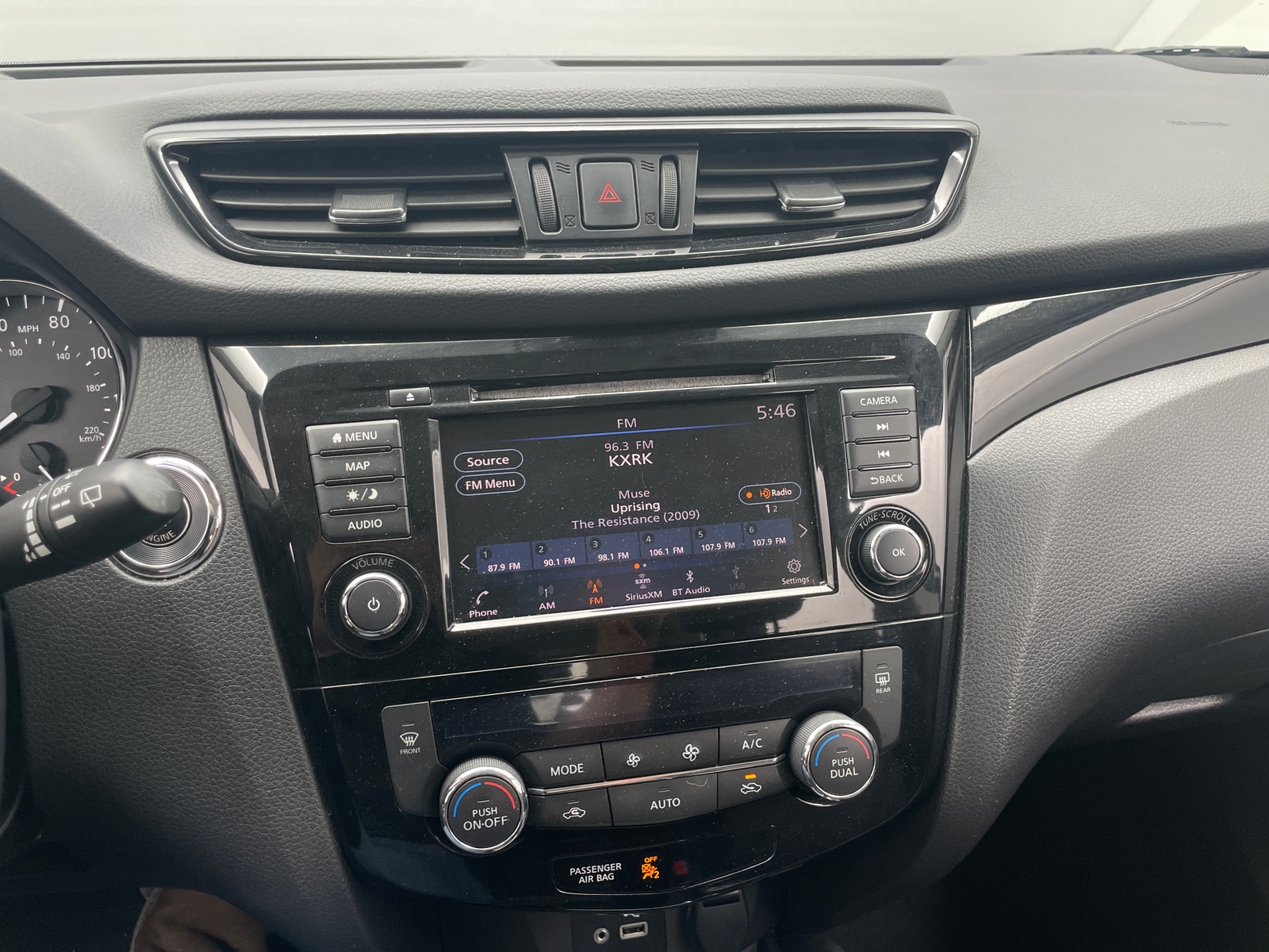 Thumbnail: 2019 Nissan Rogue Sport - 4