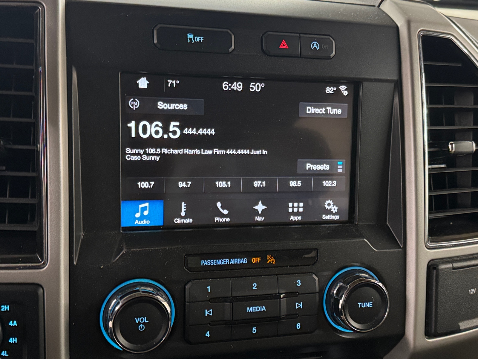 Thumbnail: 2018 Ford Econoline - 3