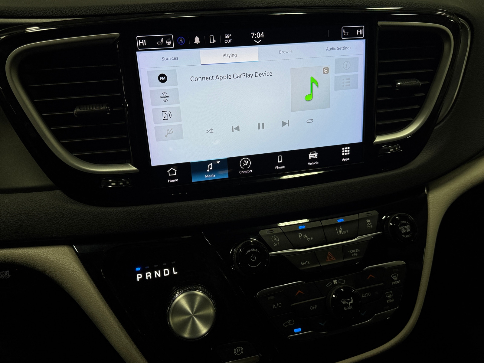 Thumbnail: 2024 Chrysler Pacifica - 3