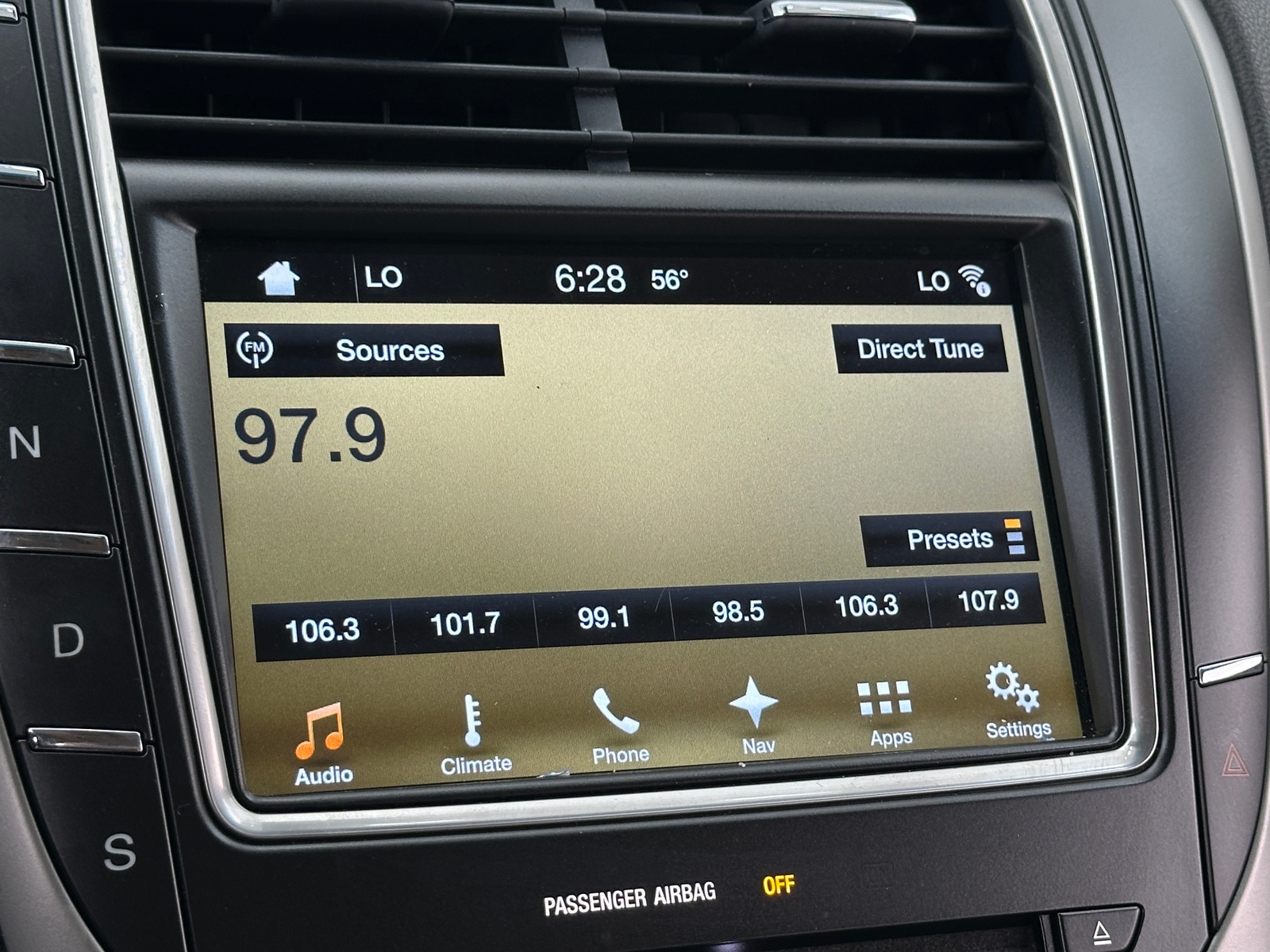 Thumbnail: 2016 Lincoln MKX - 3