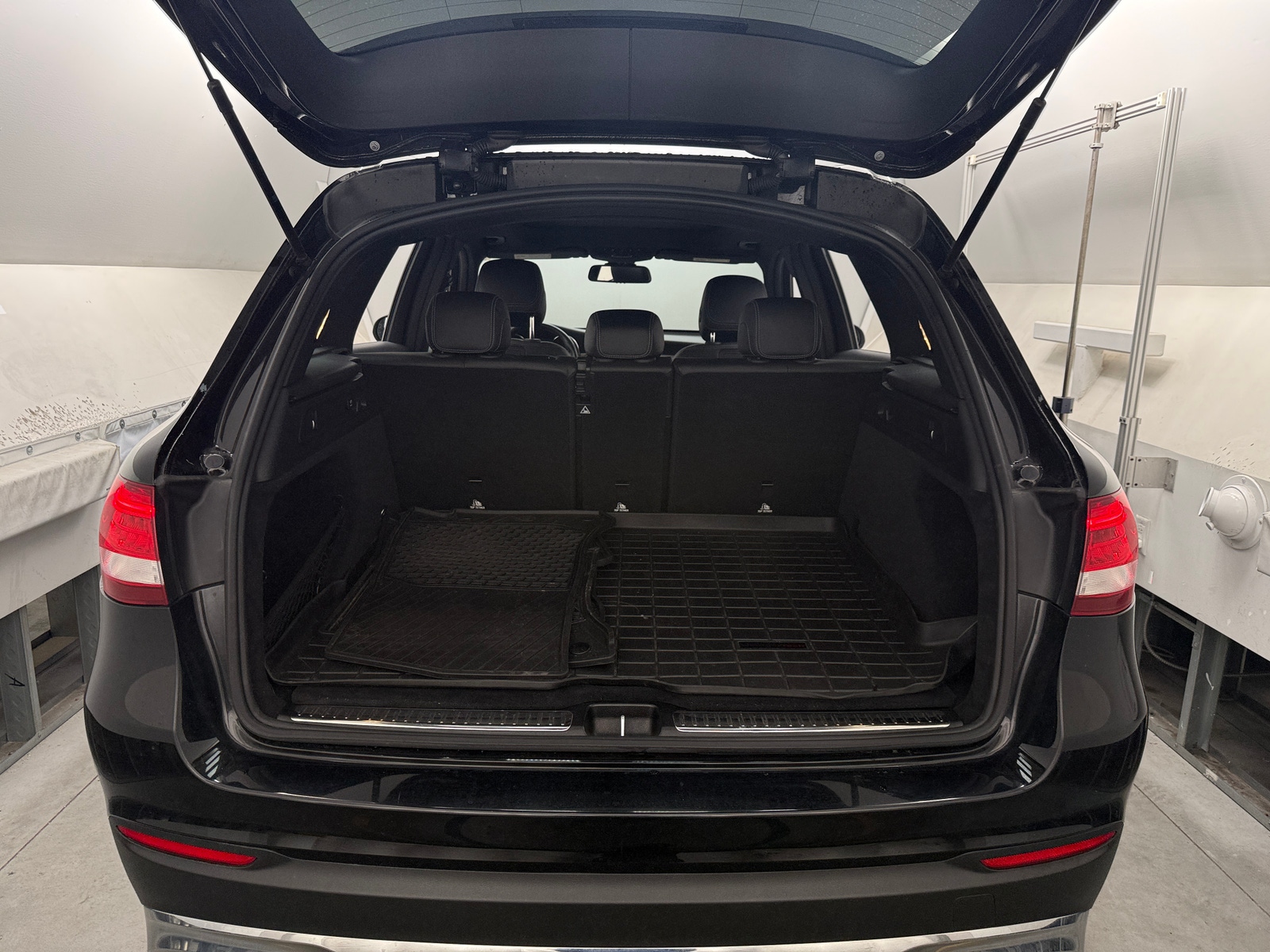 Thumbnail: 2019 Mercedes-Benz GLC - 6