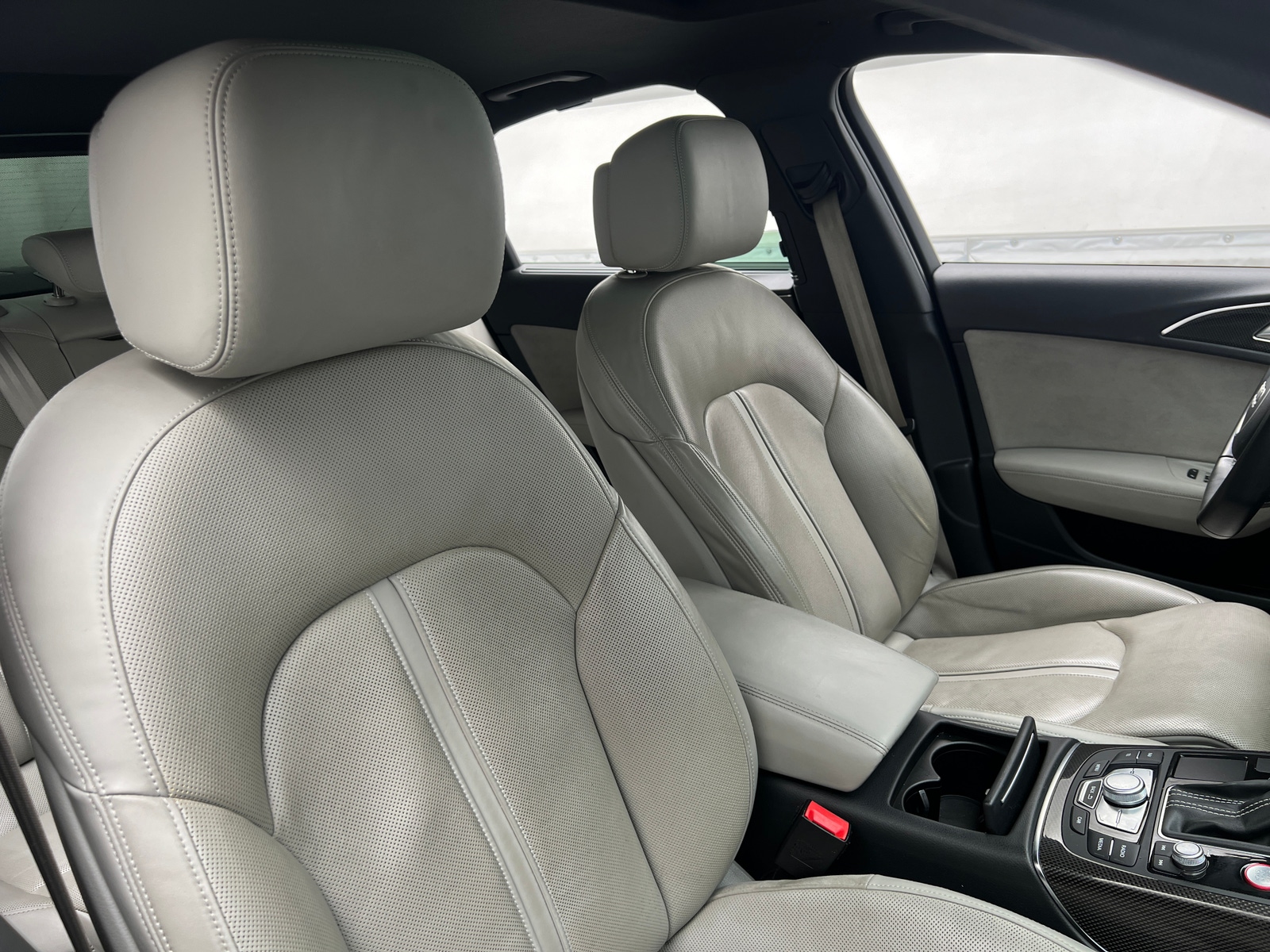 Thumbnail: 2018 Audi S6 - 2