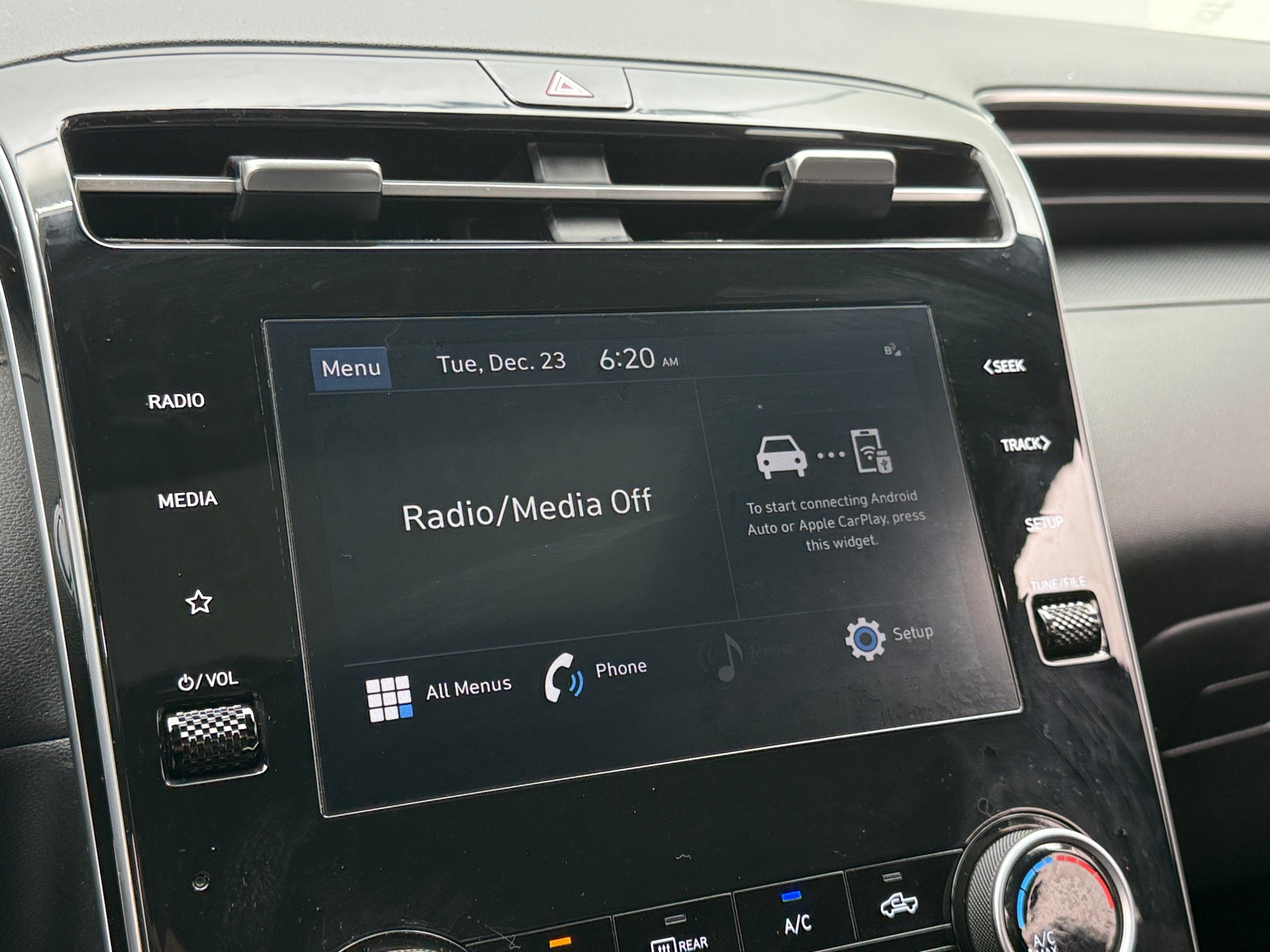 Thumbnail: 2023 Hyundai Santa Cruz - 4