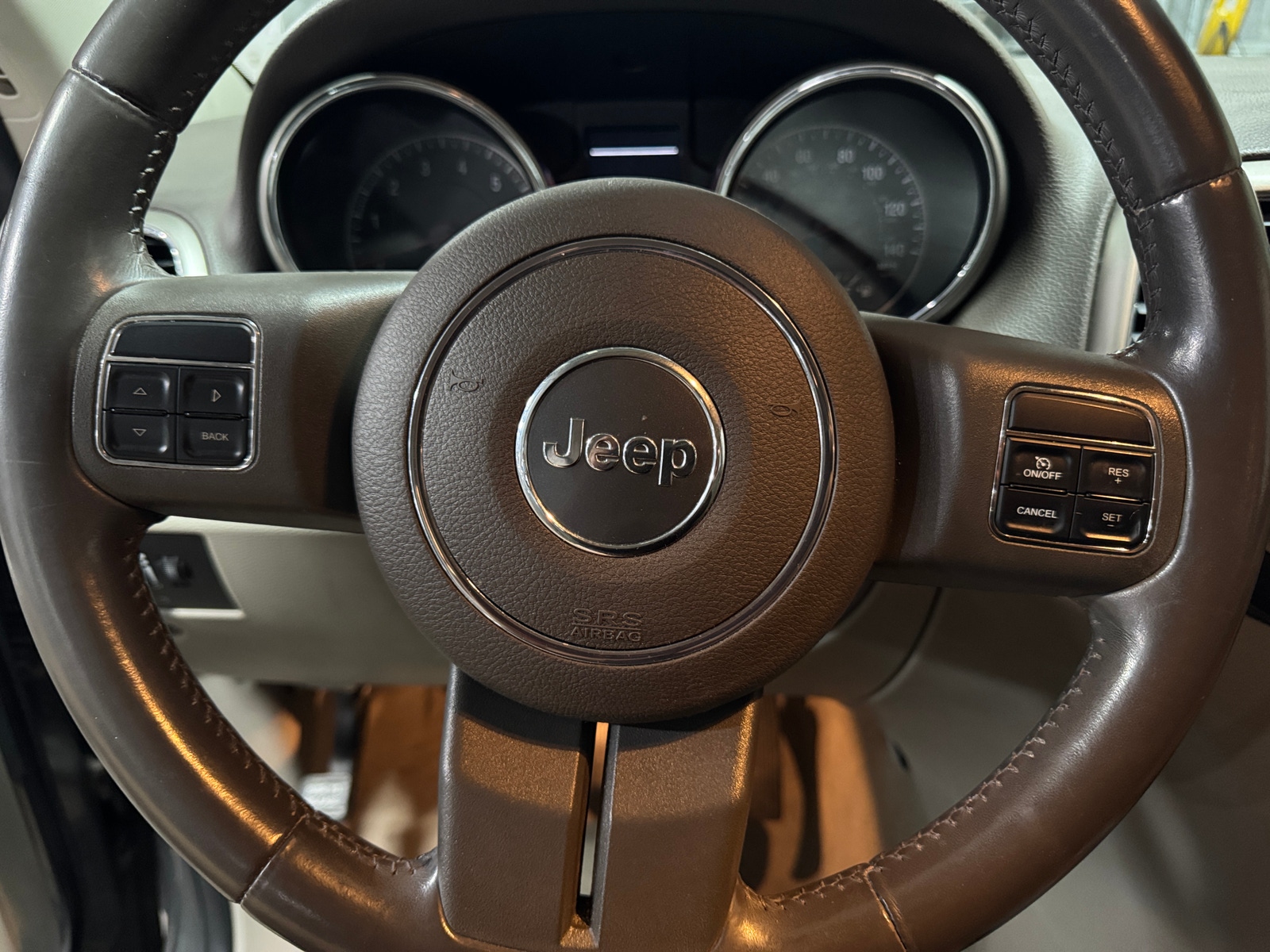 Thumbnail: 2013 Jeep Grand Cherokee - 5