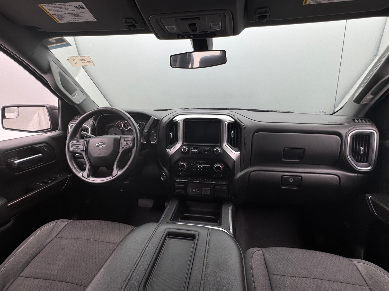 Thumbnail: 2020 Chevrolet Silverado 1500 - 3