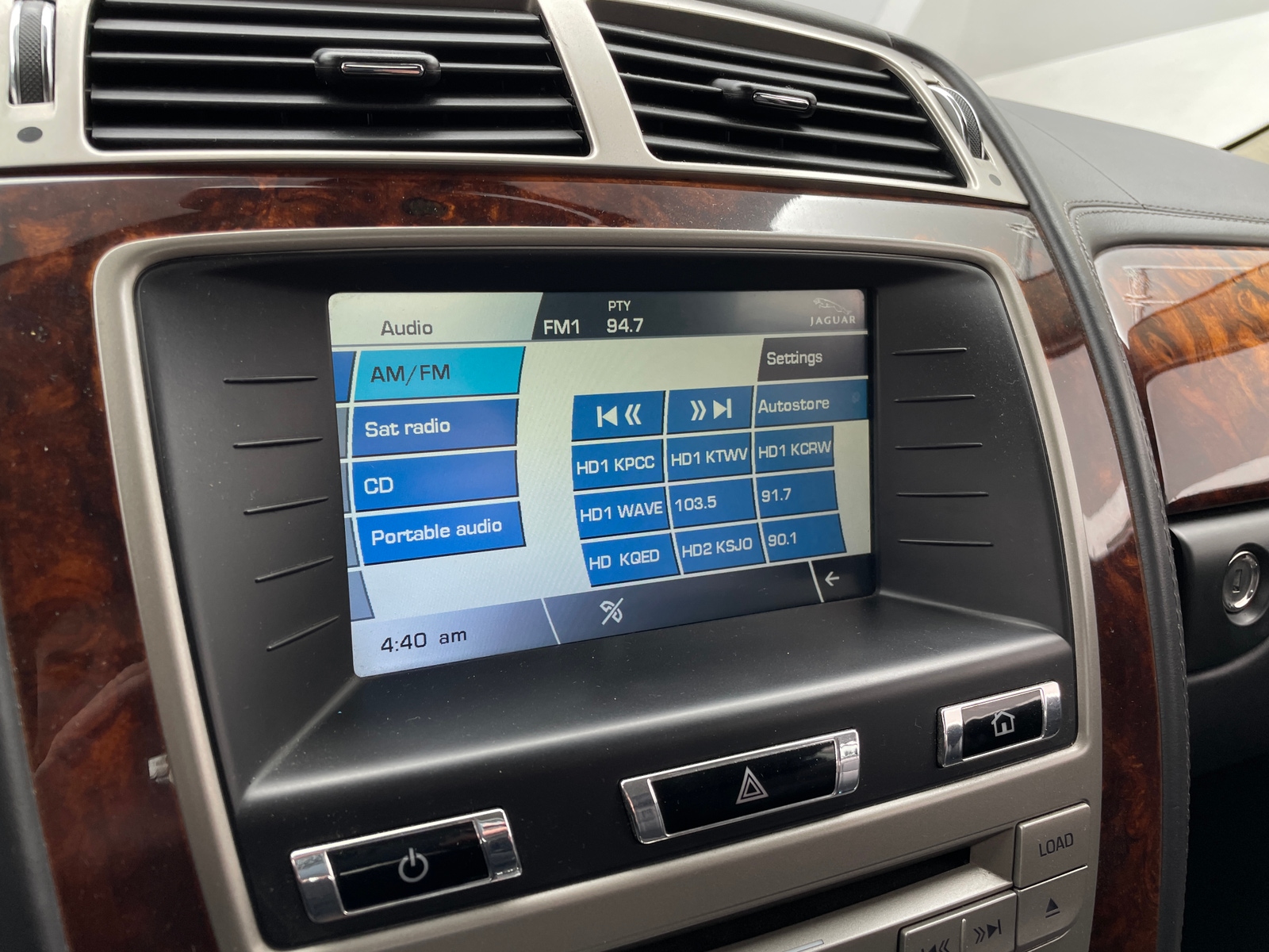 Thumbnail: 2010 Jaguar XK - 3