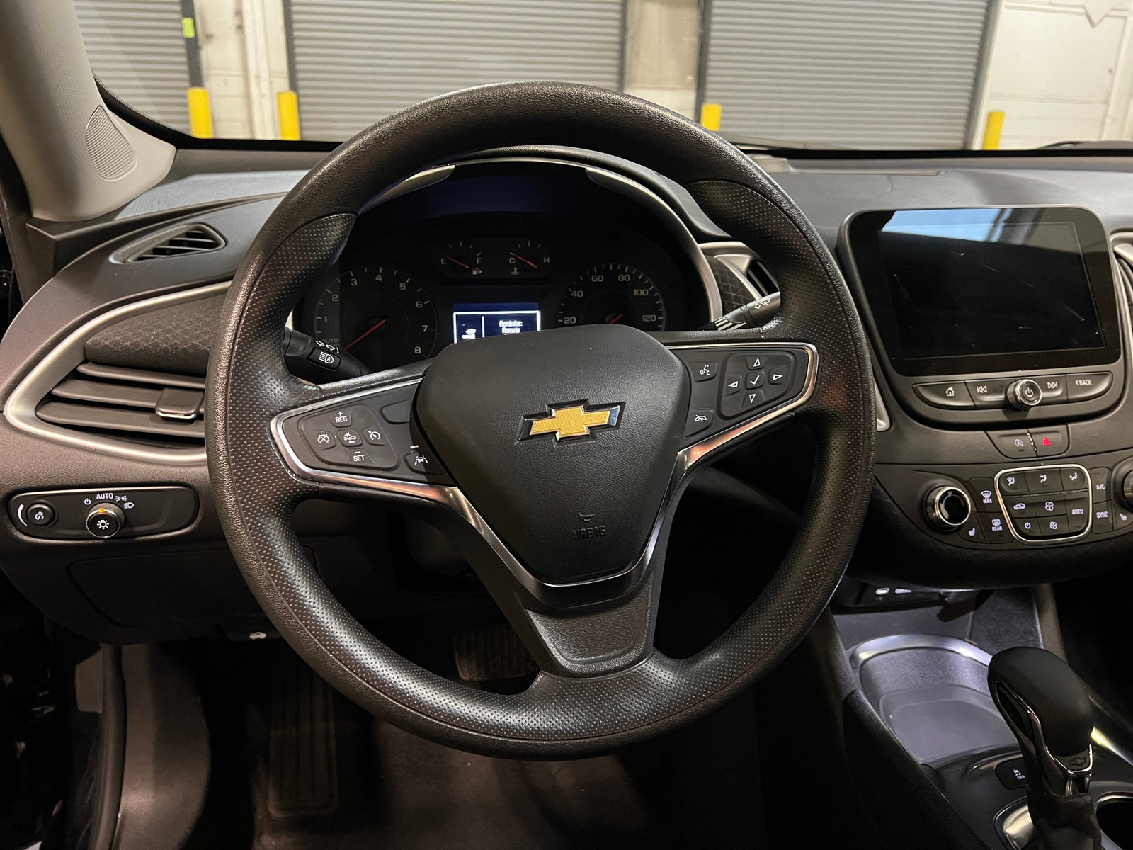 Thumbnail: 2024 Chevrolet Malibu - 5